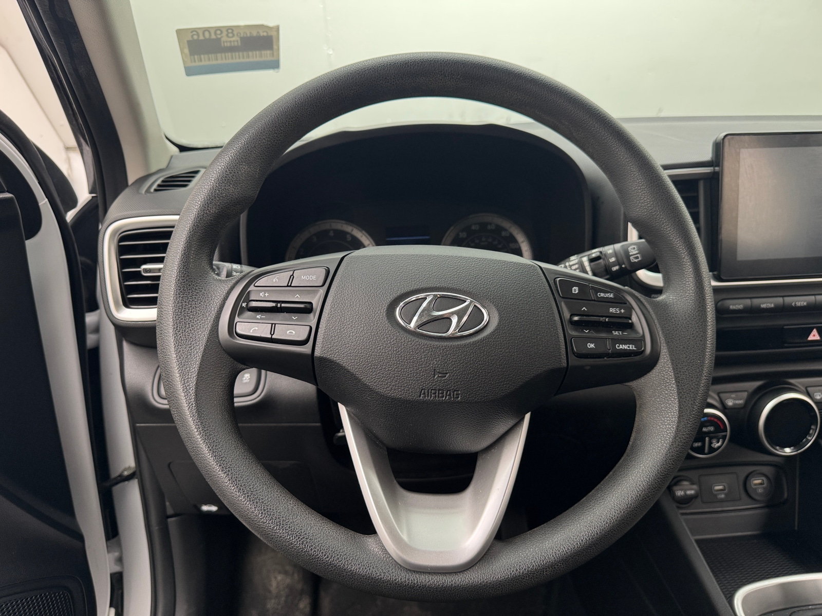 Thumbnail: 2020 Hyundai Venue - 5