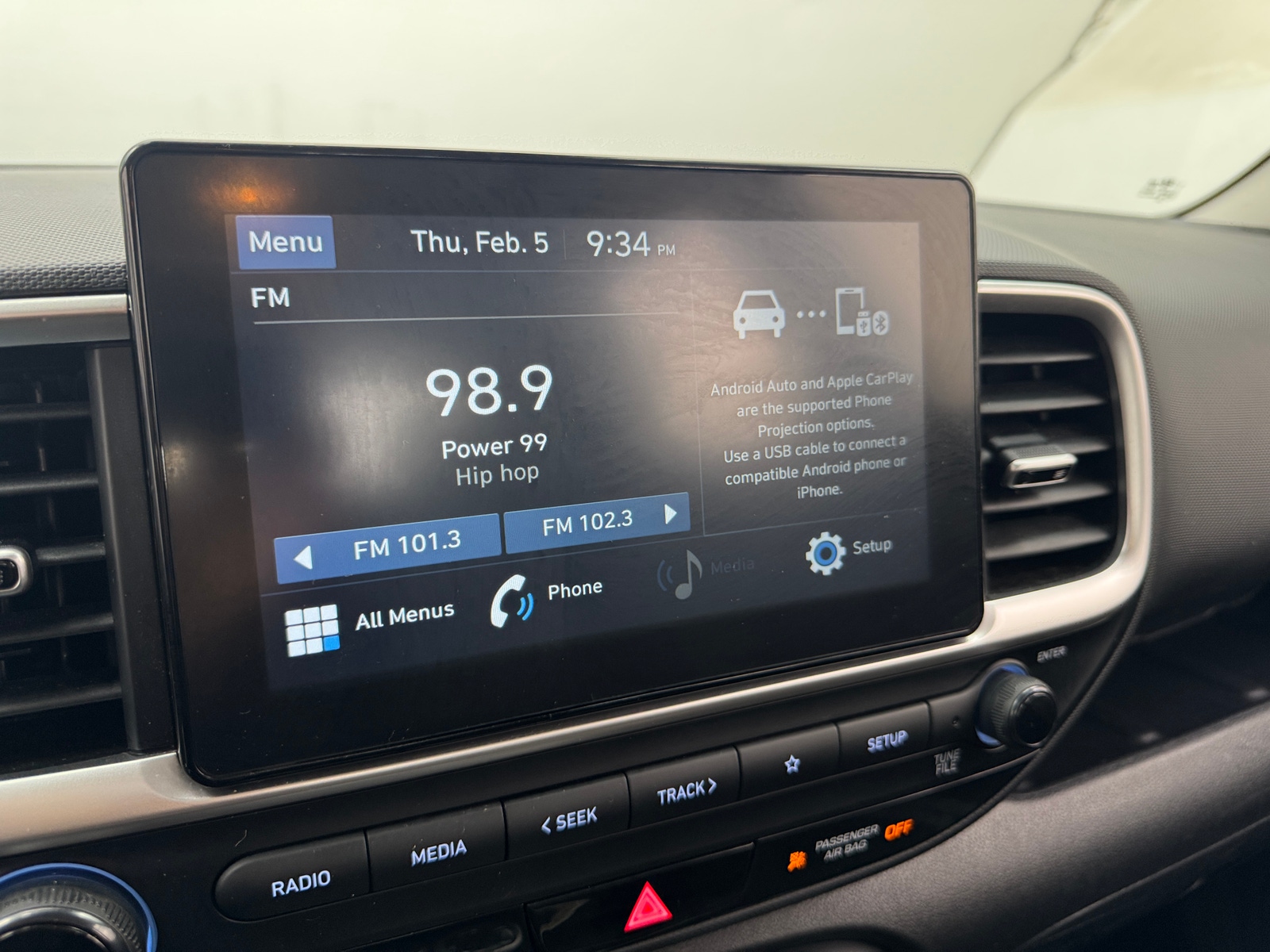 Thumbnail: 2020 Hyundai Venue - 4