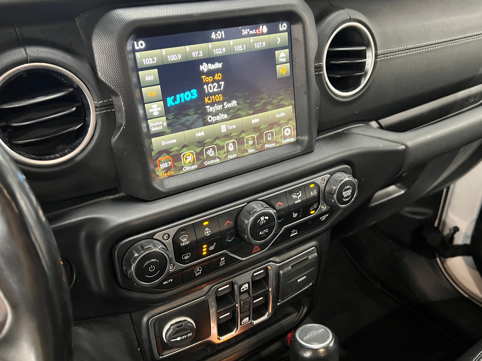 Thumbnail: 2022 Jeep Gladiator - 3