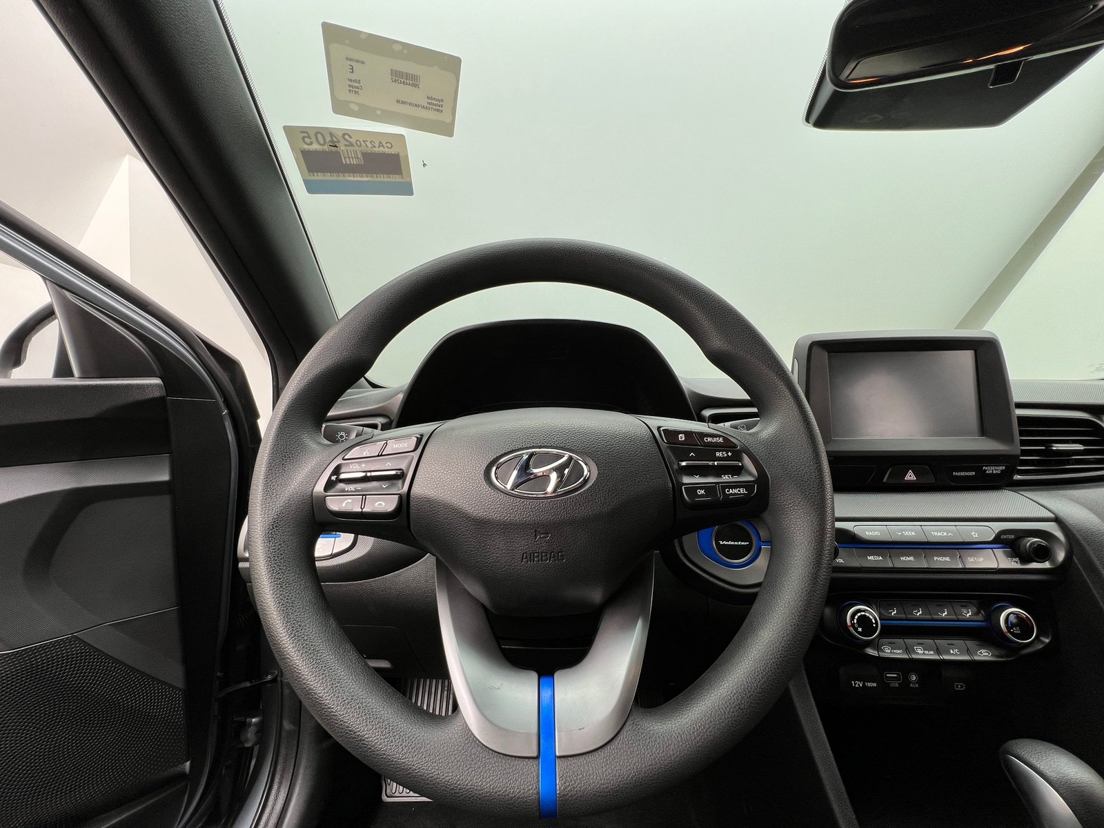 Thumbnail: 2019 Hyundai Veloster - 5