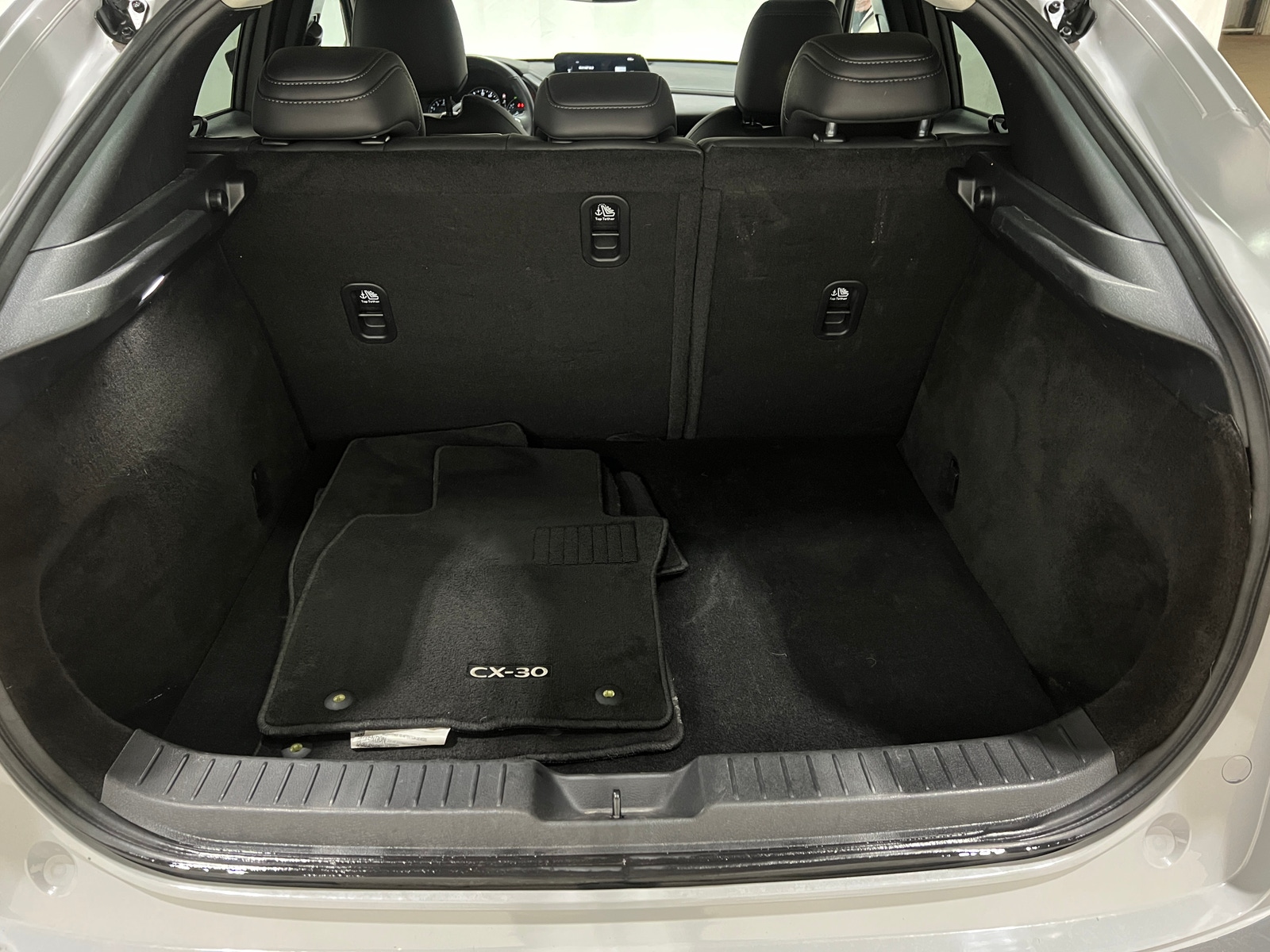 Thumbnail: 2025 Mazda CX-30 - 6