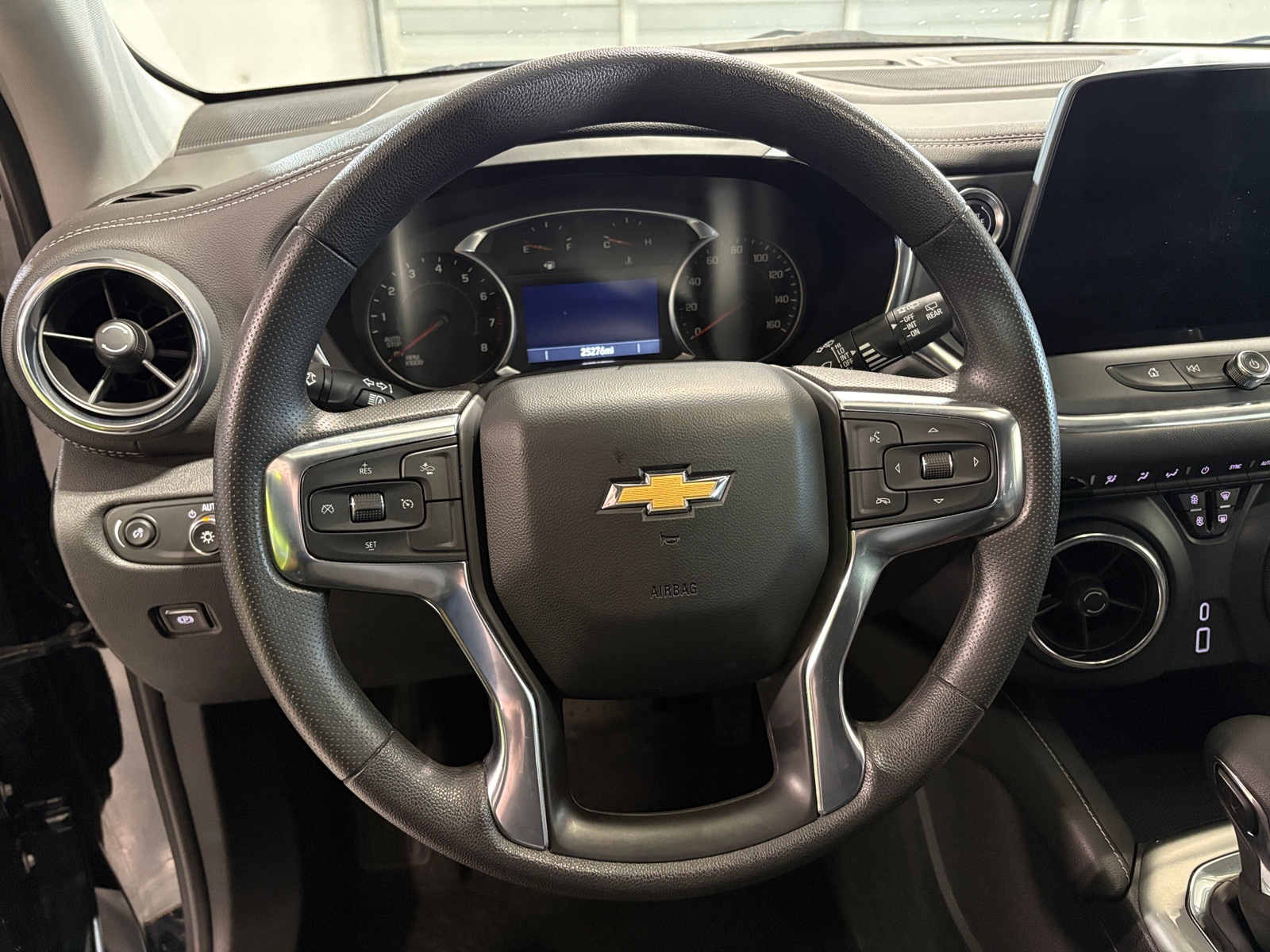 Thumbnail: 2025 Chevrolet Blazer - 5