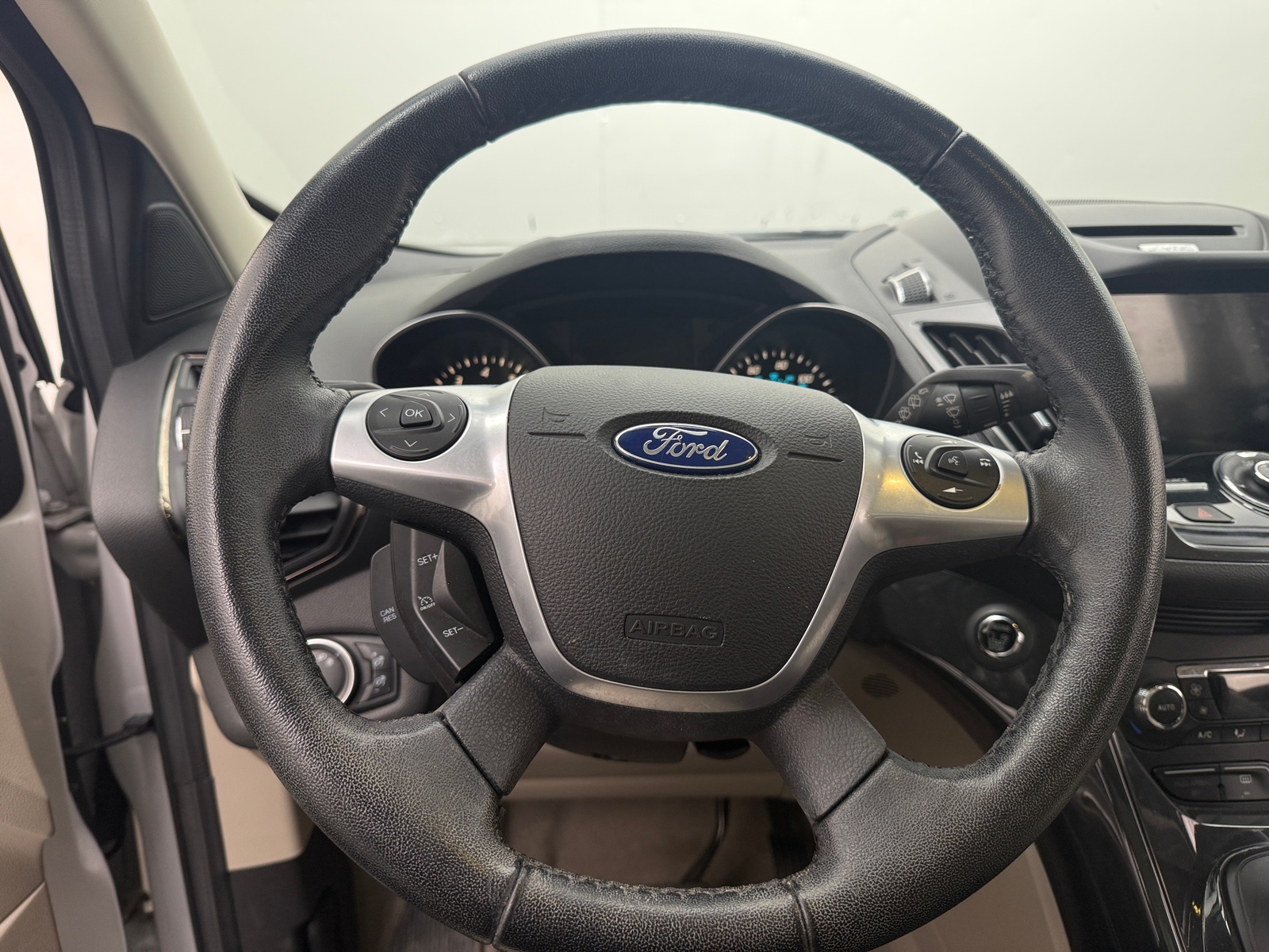 Thumbnail: 2016 Ford Escape - 4