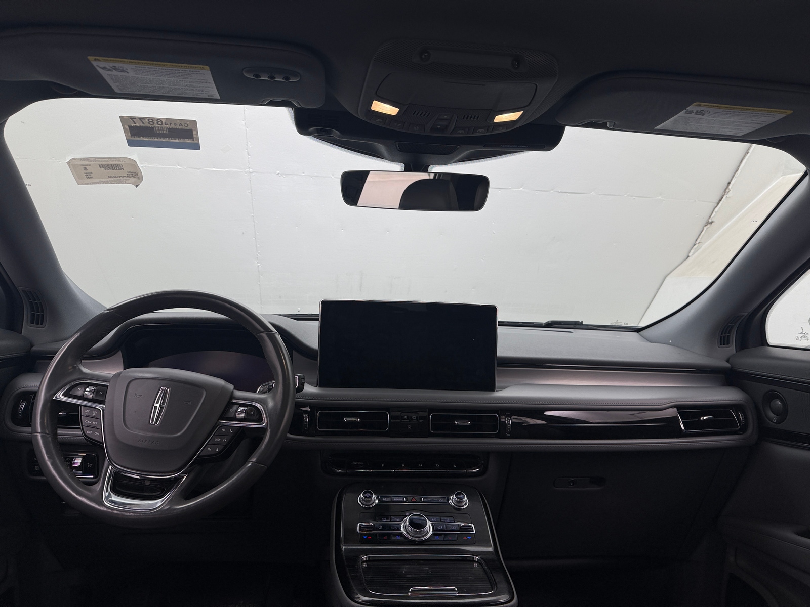 Thumbnail: 2023 Lincoln Nautilus - 2