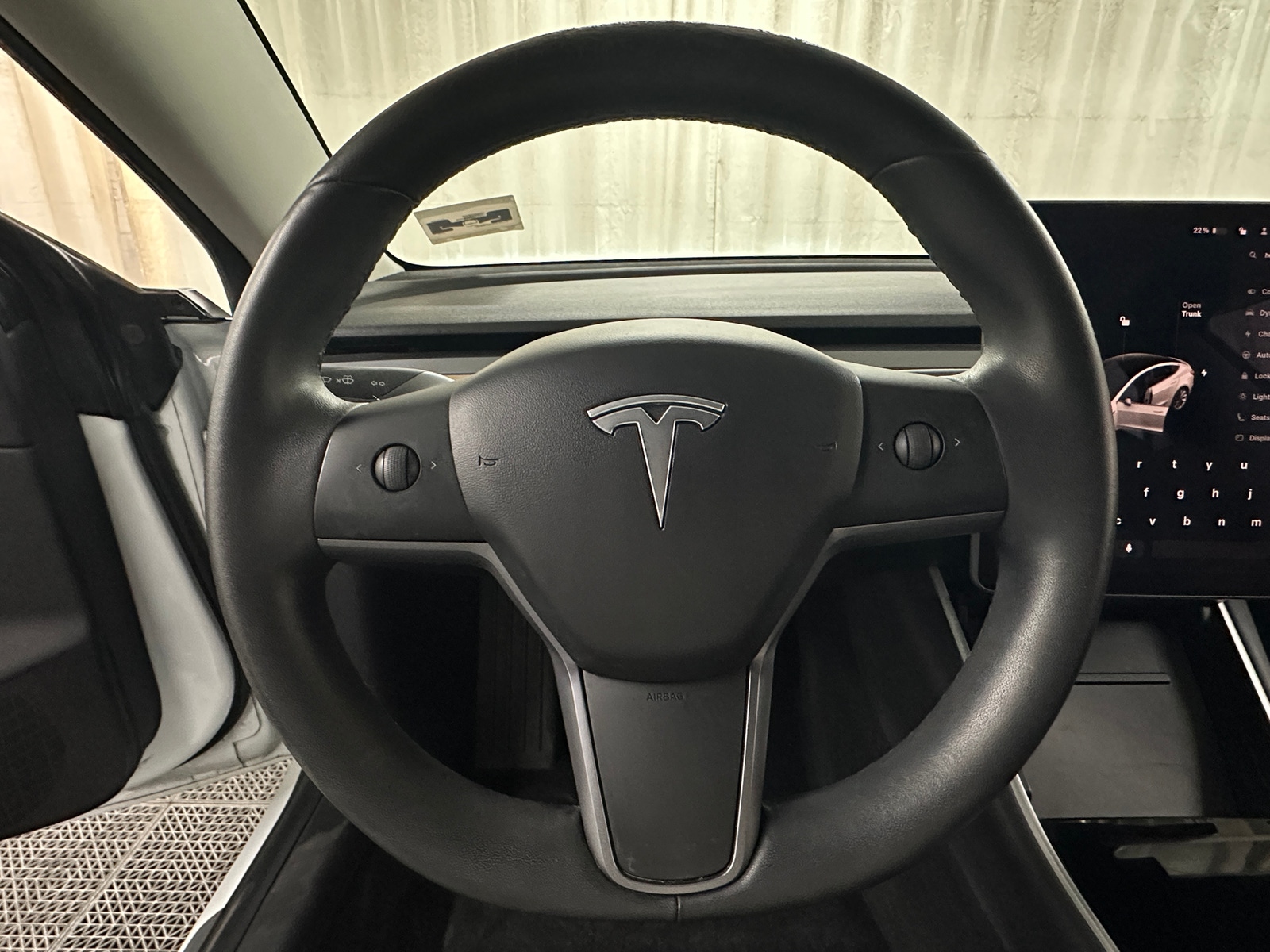 Thumbnail: 2019 Tesla Model 3 - 4