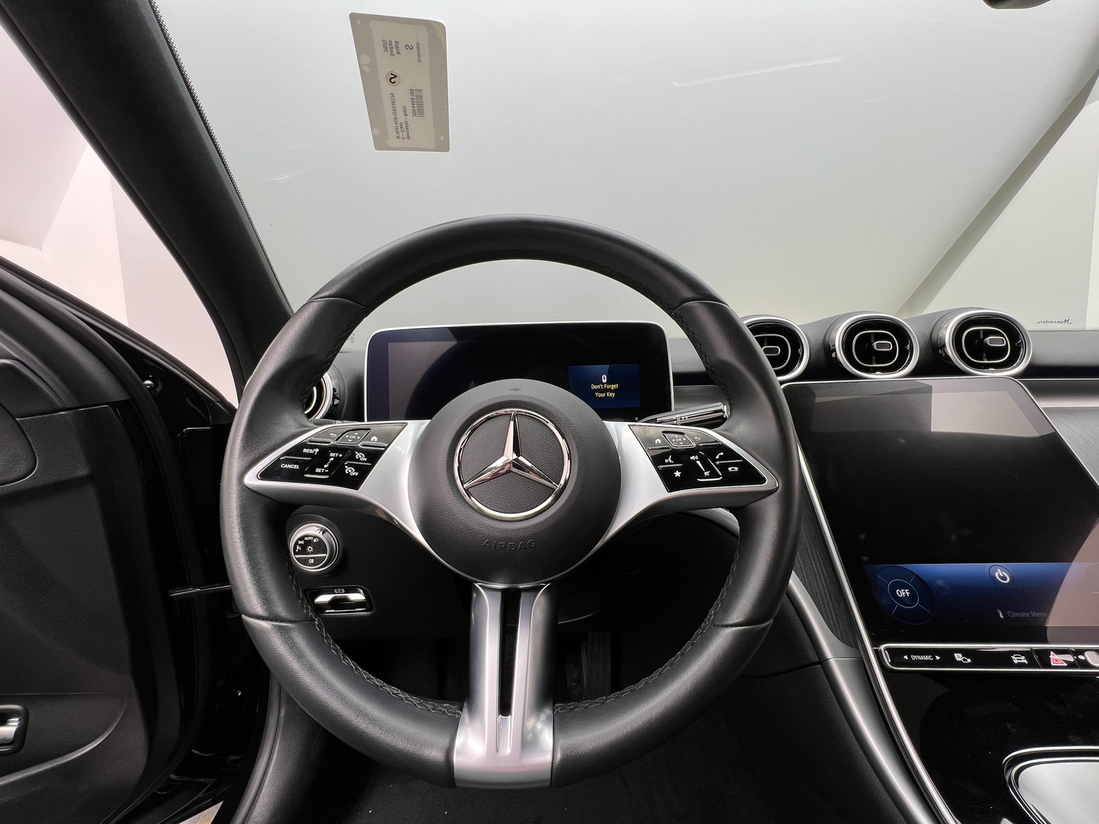 Thumbnail: 2025 Mercedes-Benz C-Class - 5