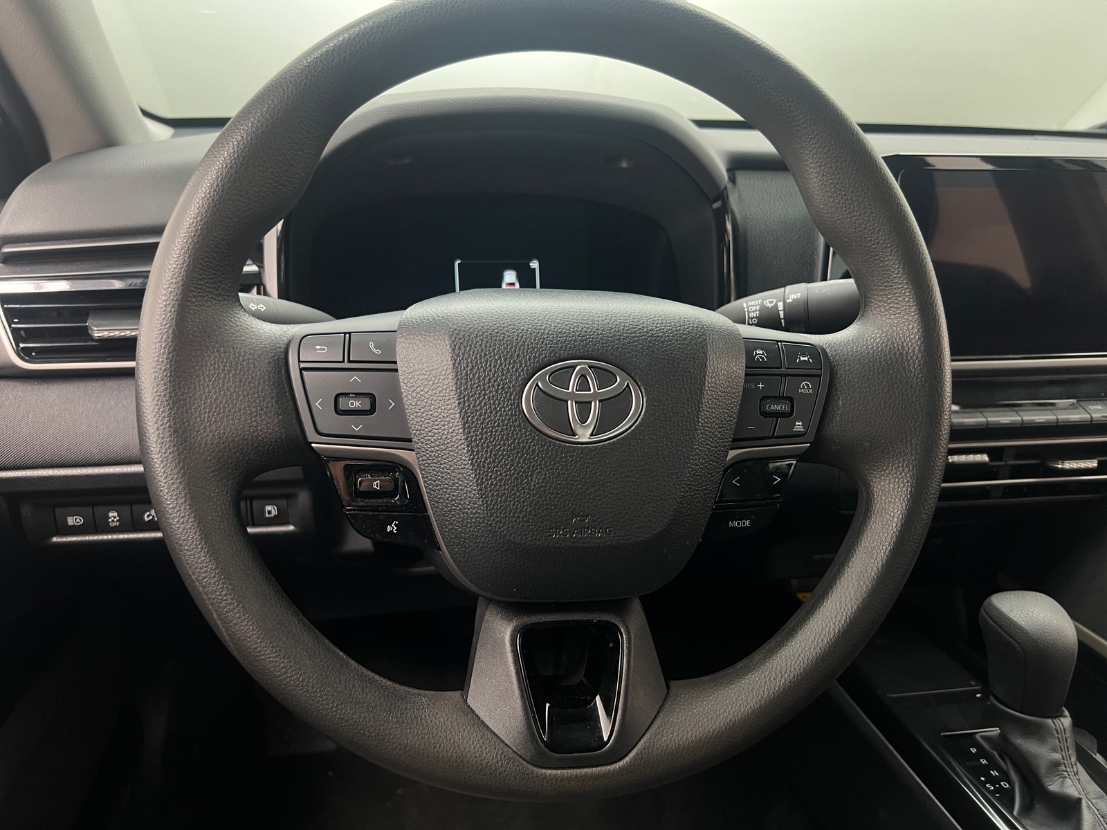 Thumbnail: 2025 Toyota Camry - 5