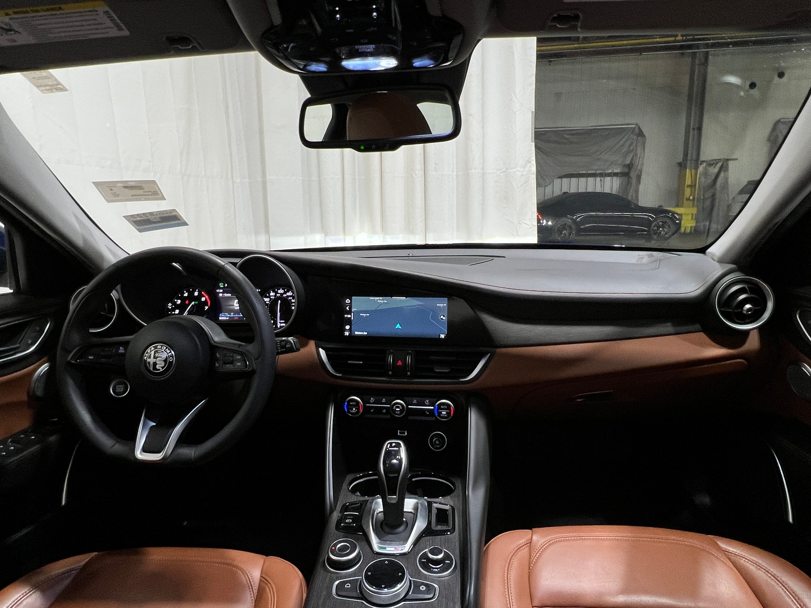 Thumbnail: 2021 Alfa Romeo Giulia - 2