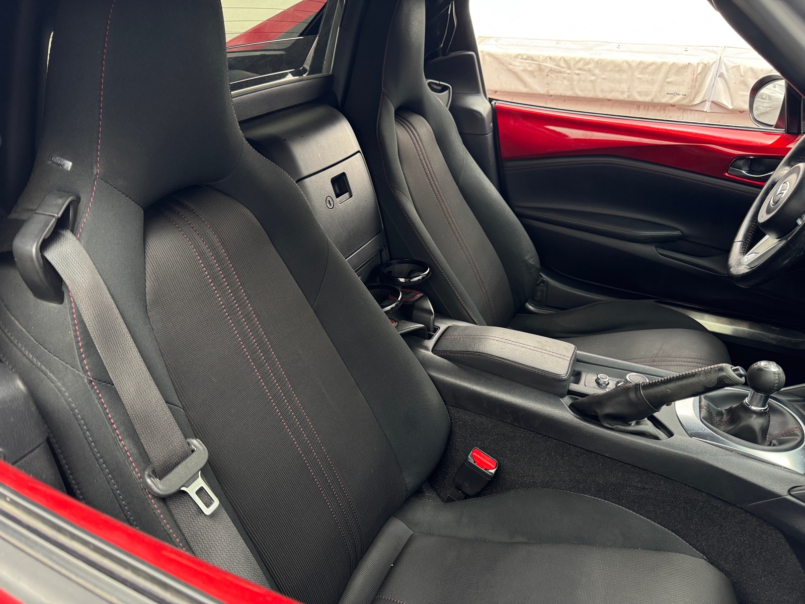 Thumbnail: 2017 Mazda MX-5 Miata - 2