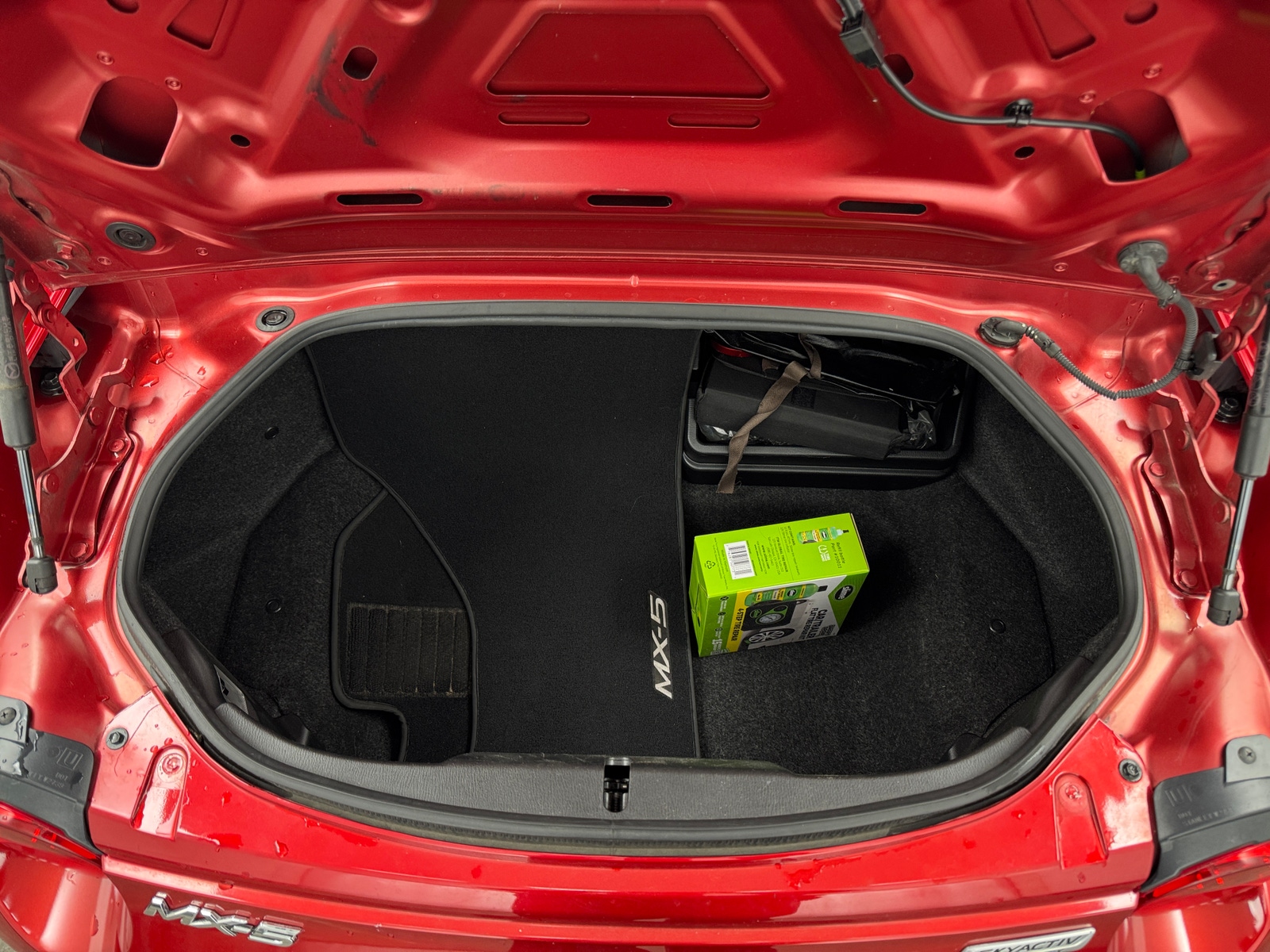 Thumbnail: 2017 Mazda MX-5 Miata - 6