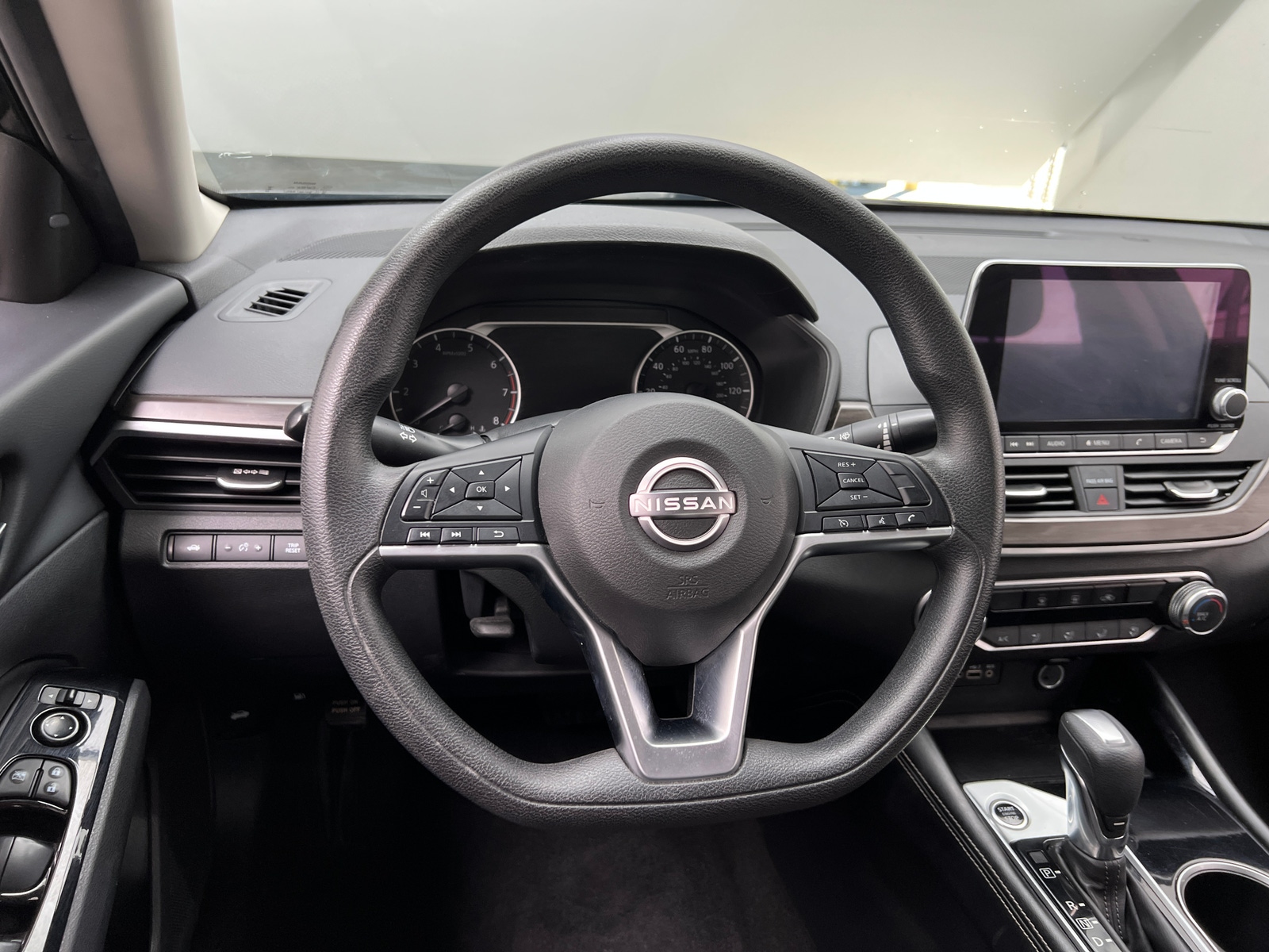 Thumbnail: 2023 Nissan Altima - 5