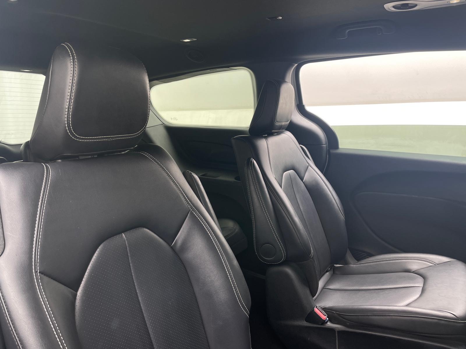 Thumbnail: 2024 Chrysler Pacifica - 5