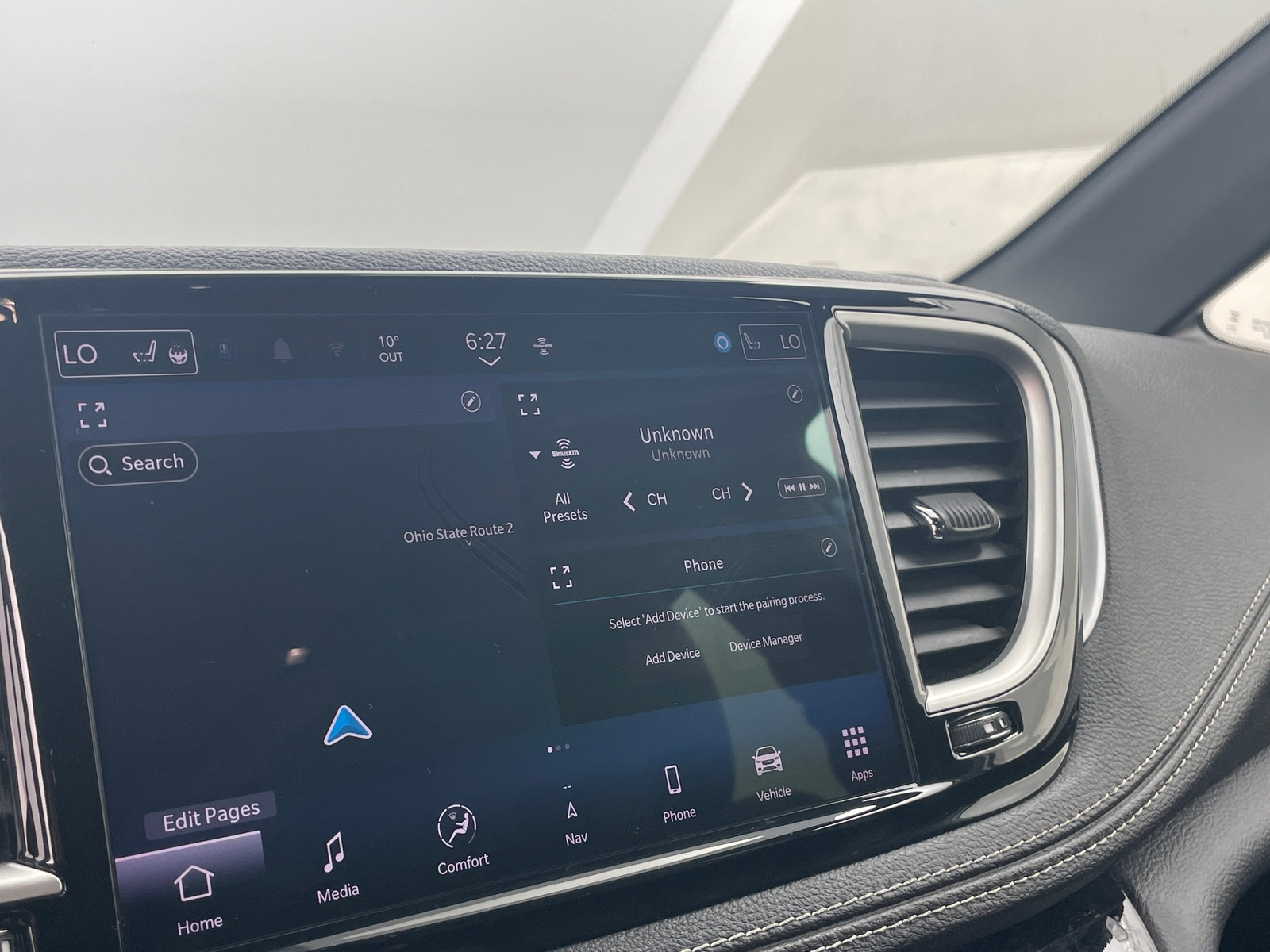 Thumbnail: 2024 Chrysler Pacifica - 3