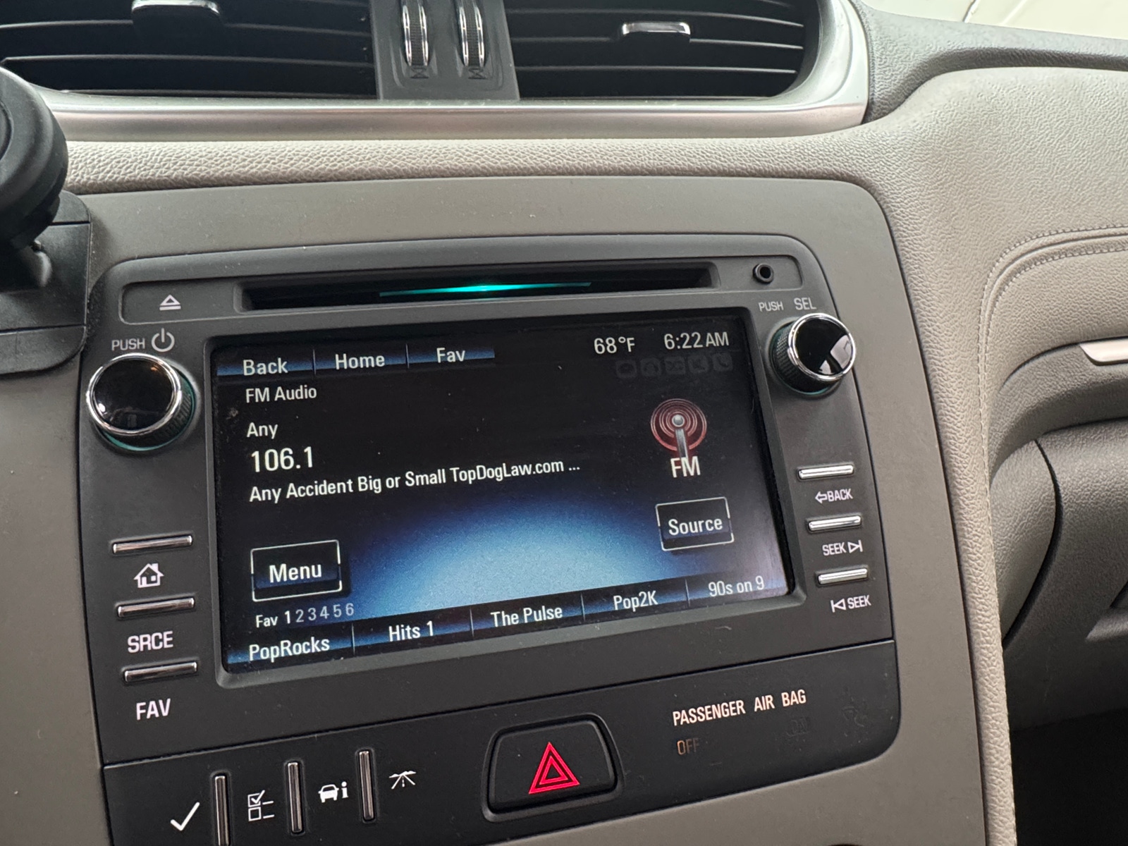 Thumbnail: 2017 Chevrolet Traverse - 4