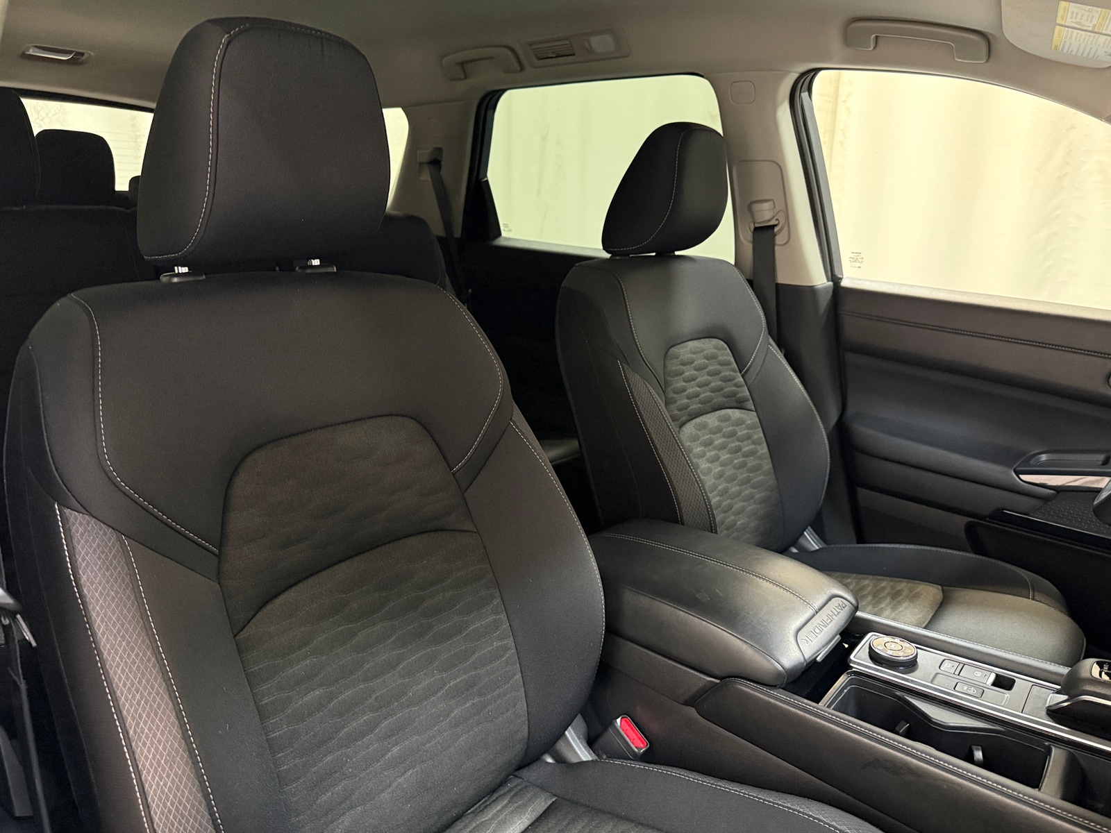 Thumbnail: 2025 Nissan Pathfinder - 2