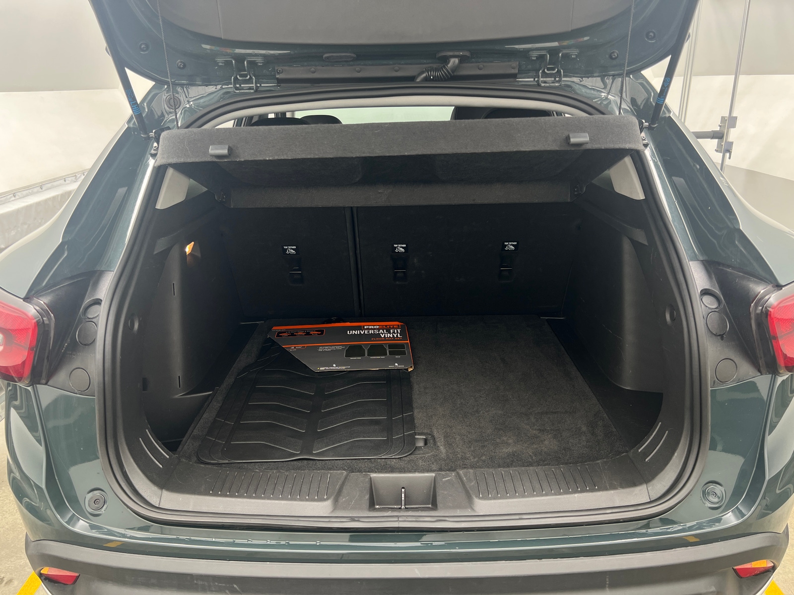 Thumbnail: 2025 Chevrolet Trax - 7