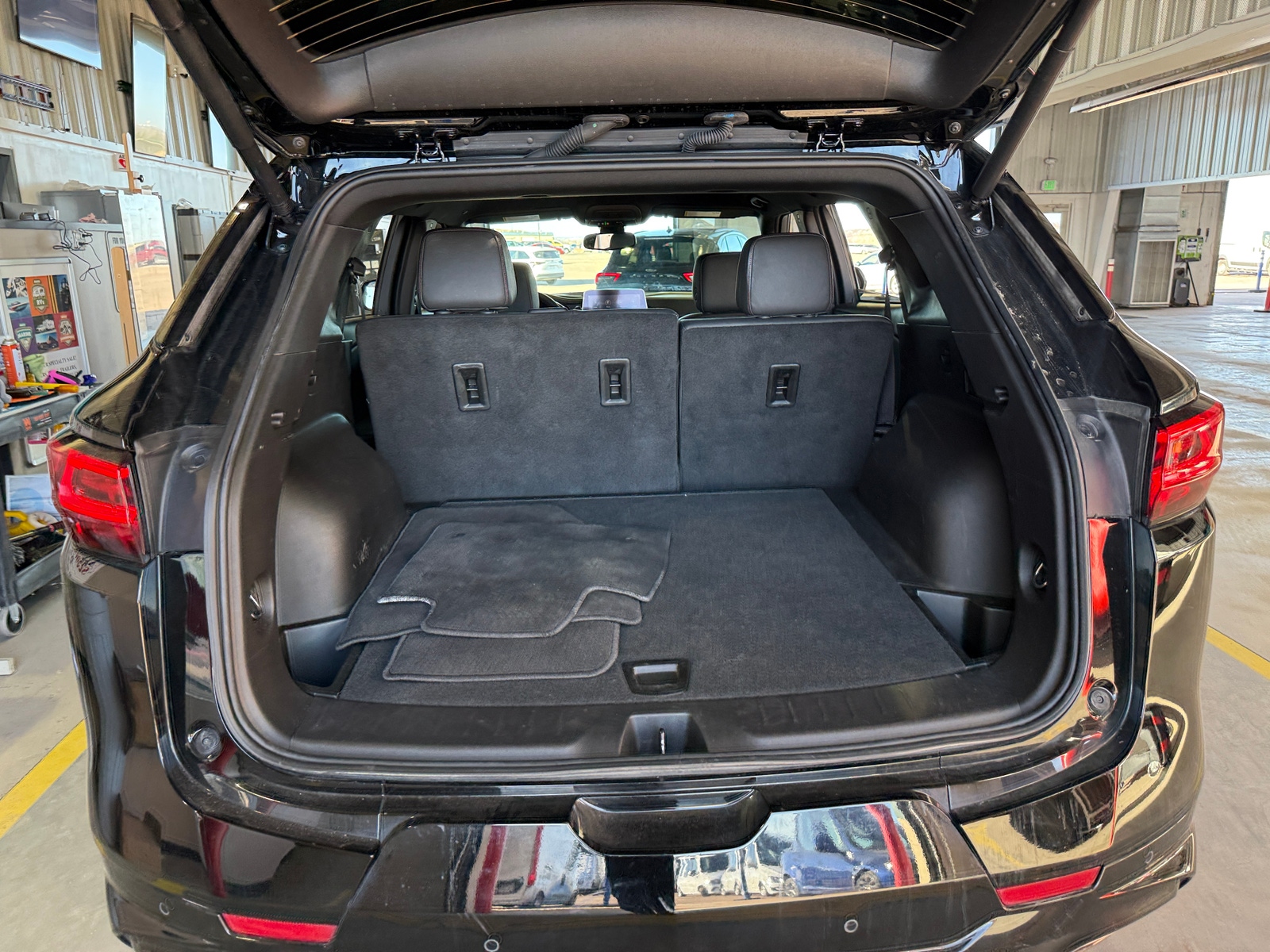 Thumbnail: 2025 Chevrolet Blazer - 6