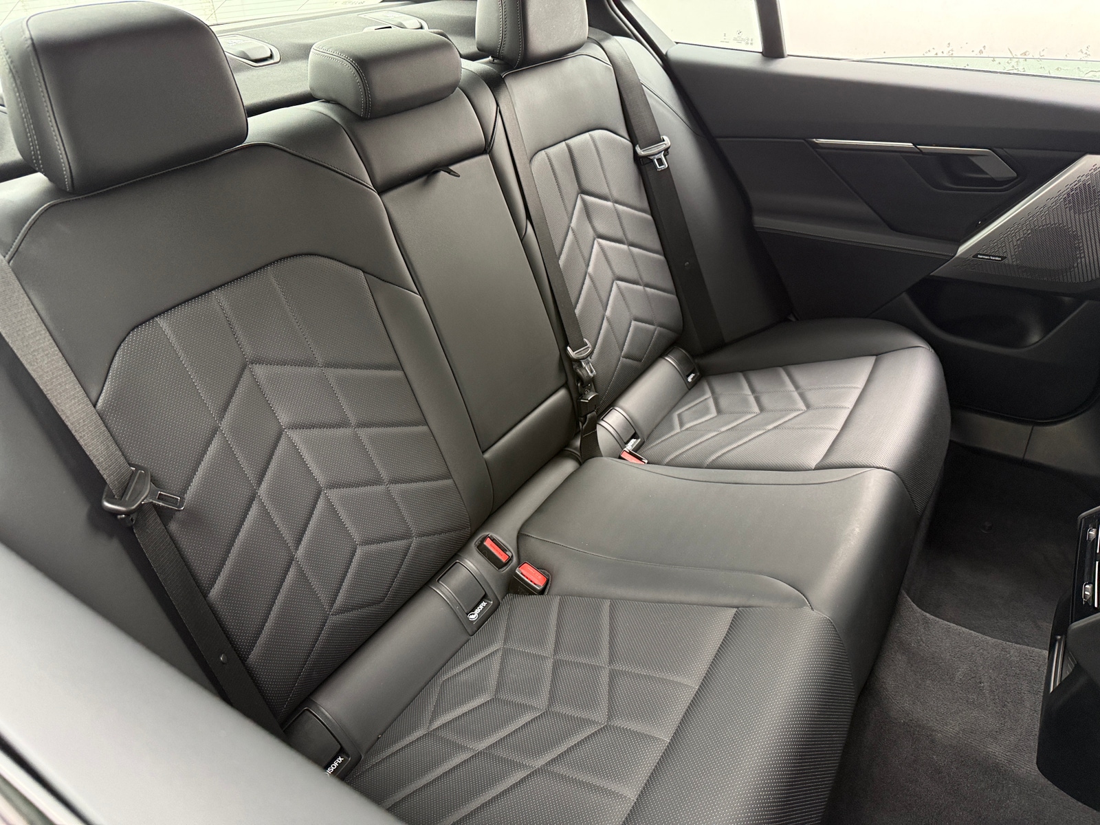 Thumbnail: 2024 BMW 5 Series - 5