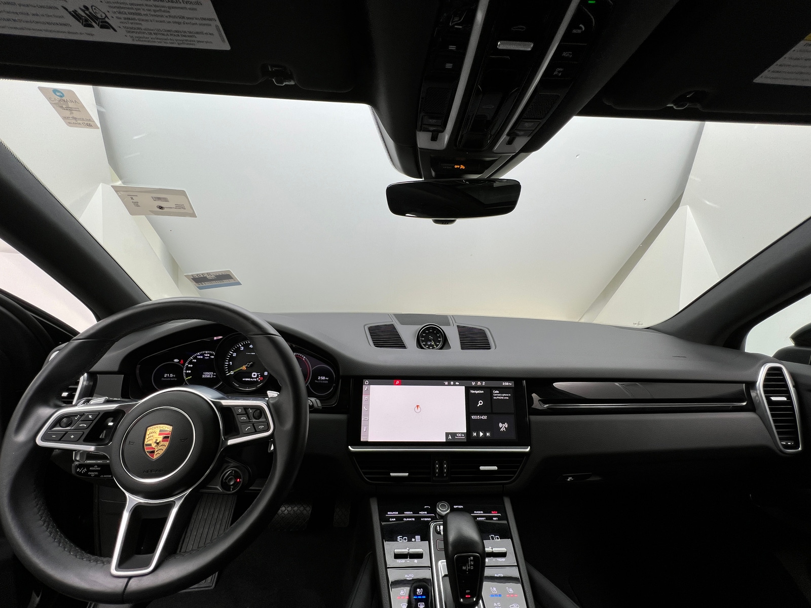 Thumbnail: 2021 Porsche Cayenne - 2