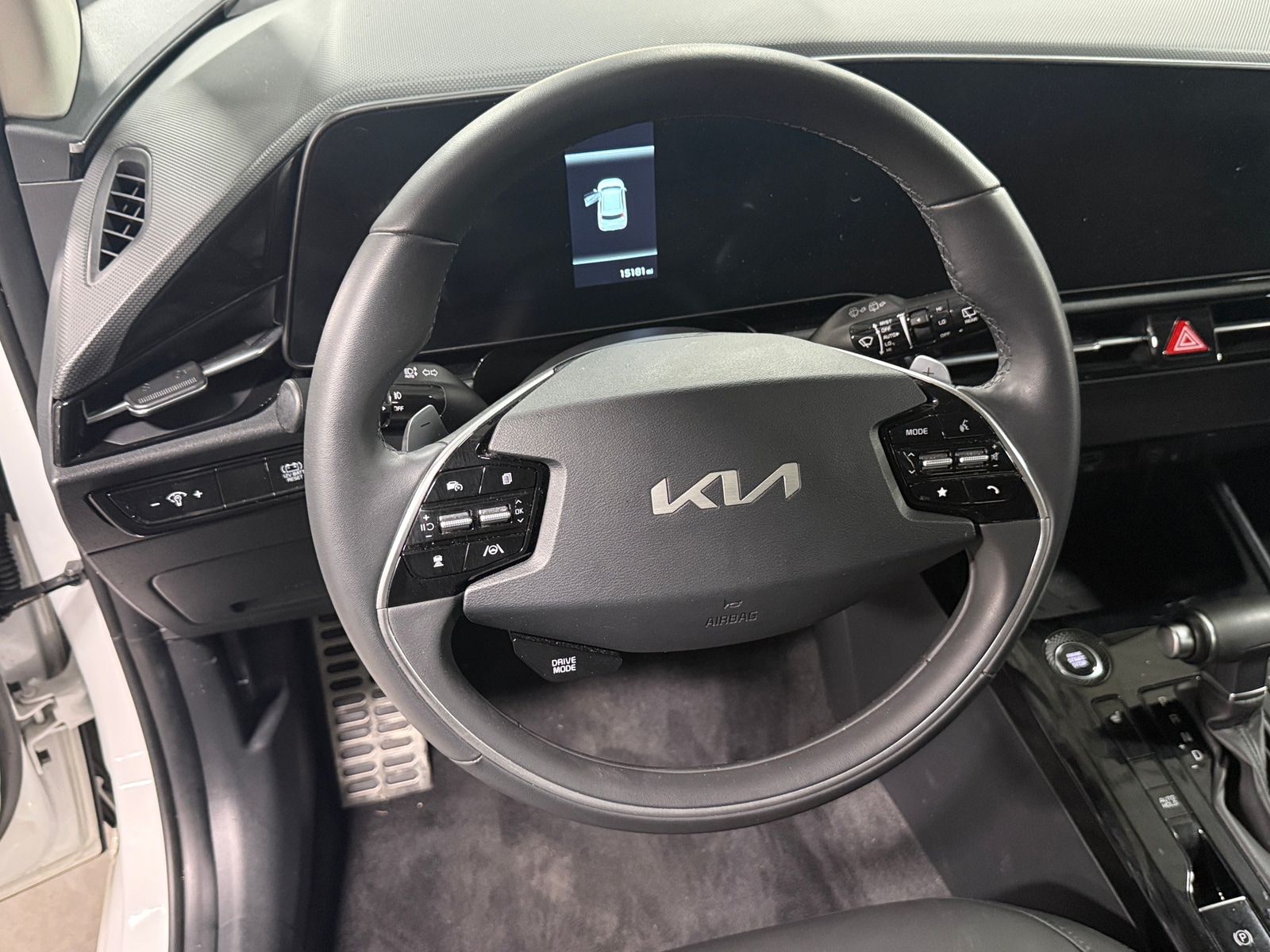 Thumbnail: 2024 Kia Niro - 5