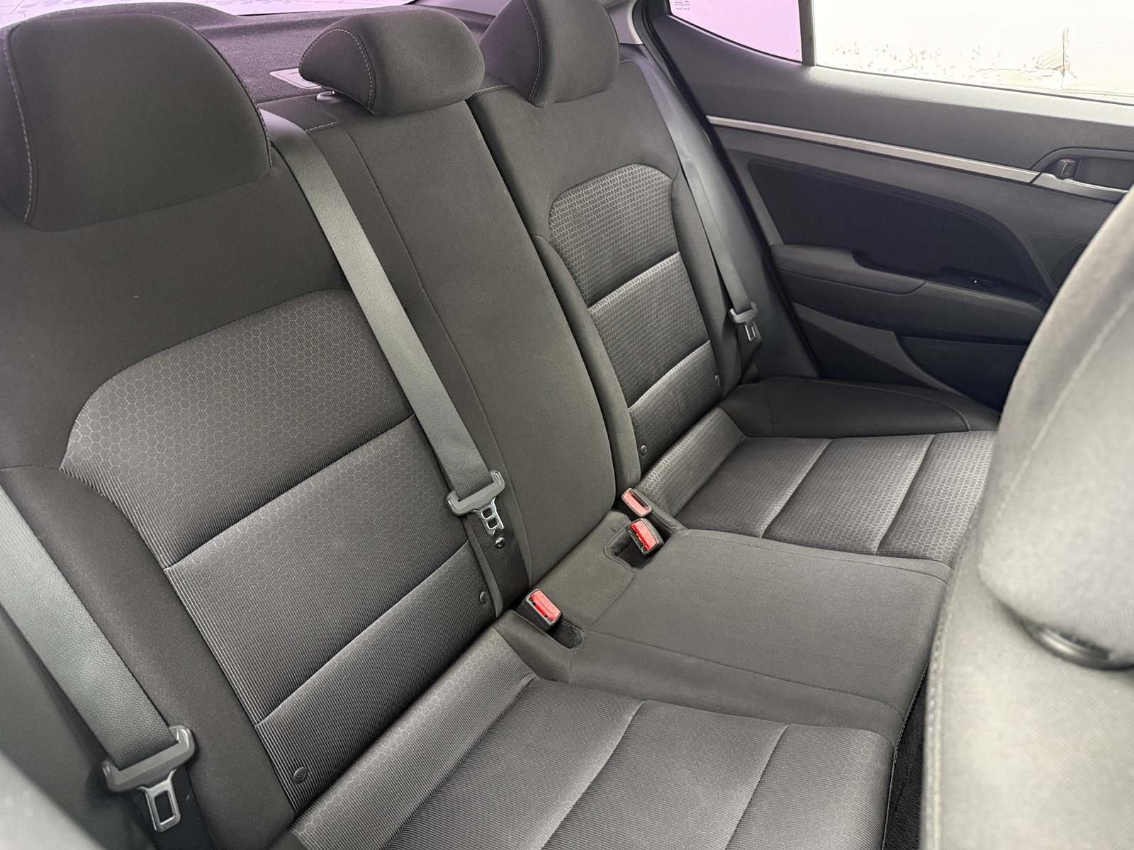 Thumbnail: 2017 Hyundai Elantra - 6