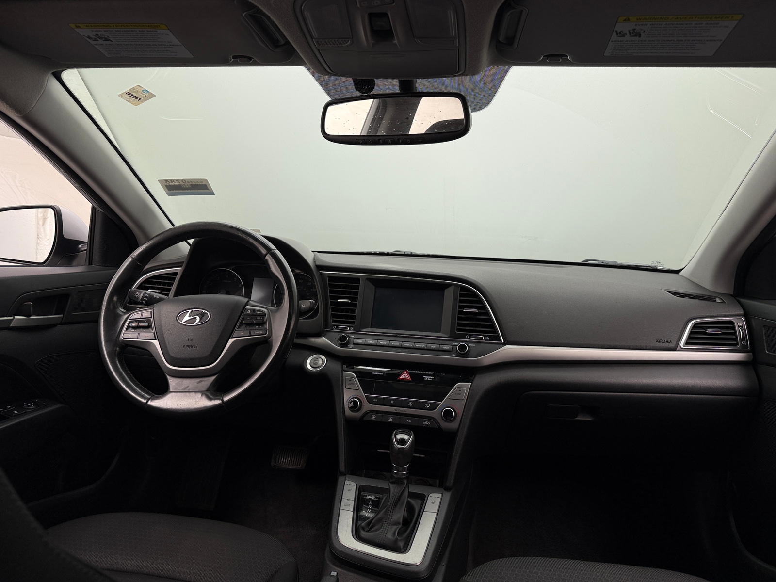 Thumbnail: 2017 Hyundai Elantra - 3