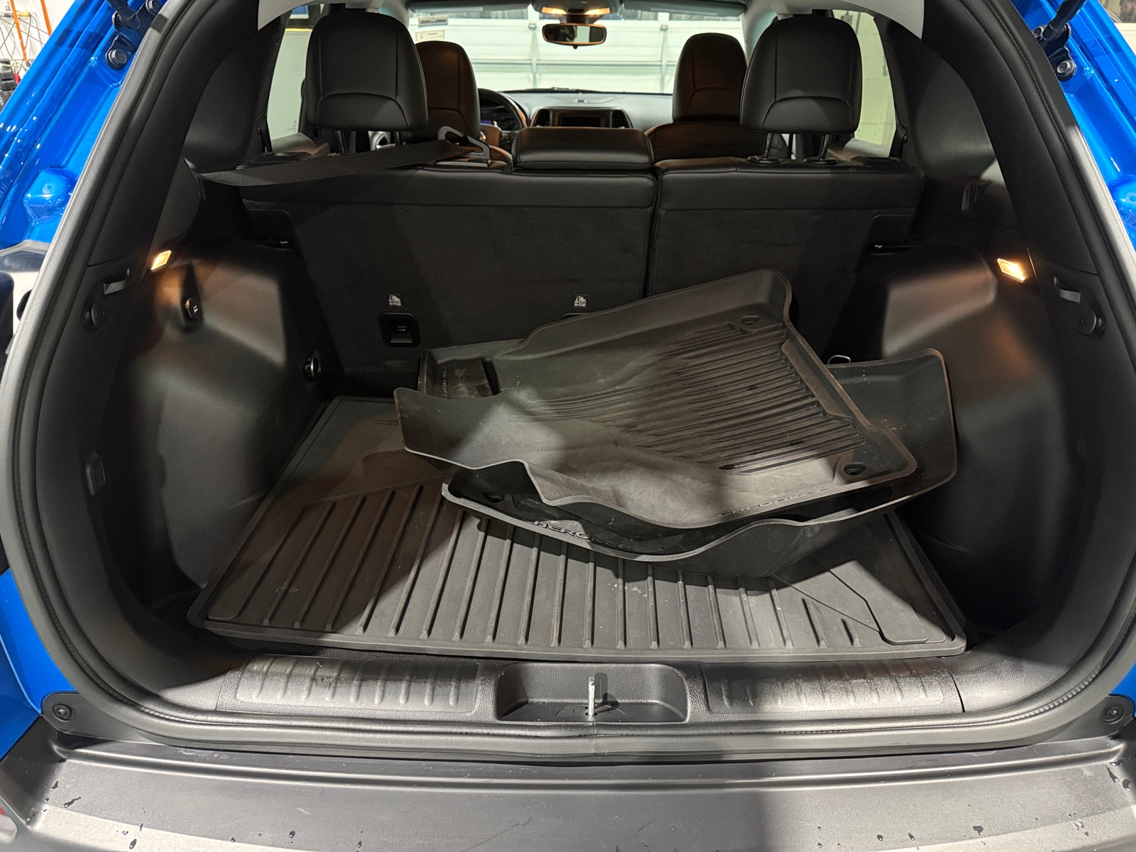 Thumbnail: 2021 Jeep Cherokee - 7