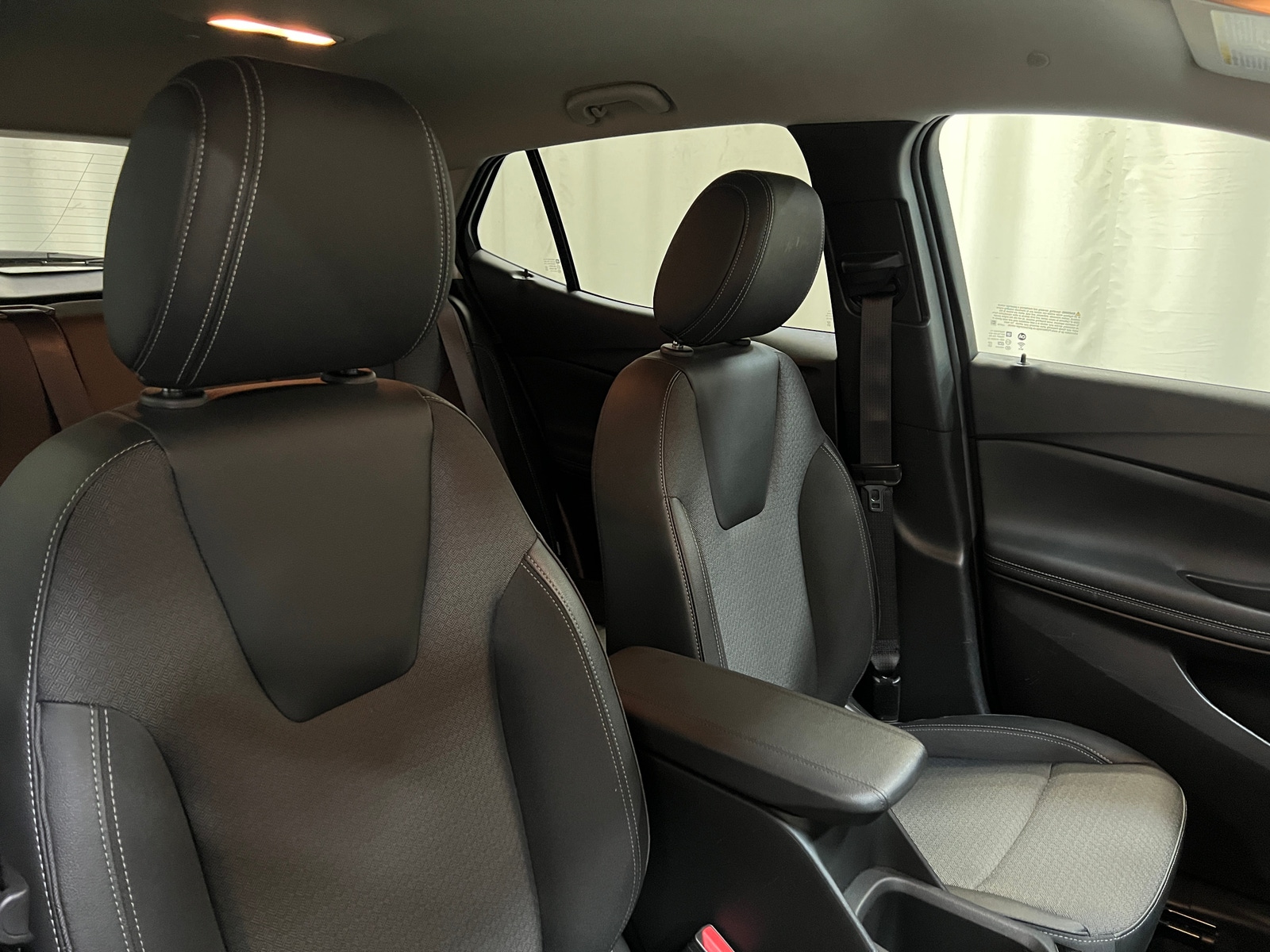 Thumbnail: 2025 Buick Encore GX - 2