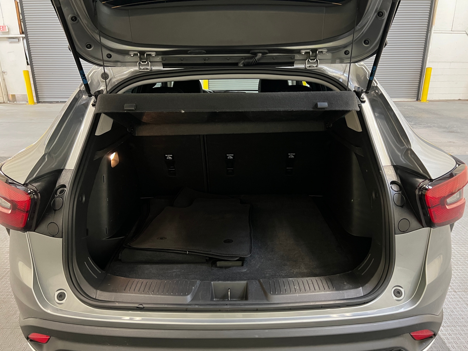 Thumbnail: 2025 Chevrolet Trax - 7