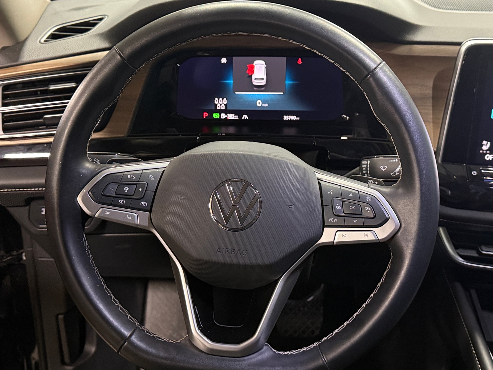 Thumbnail: 2025 Volkswagen Atlas - 4