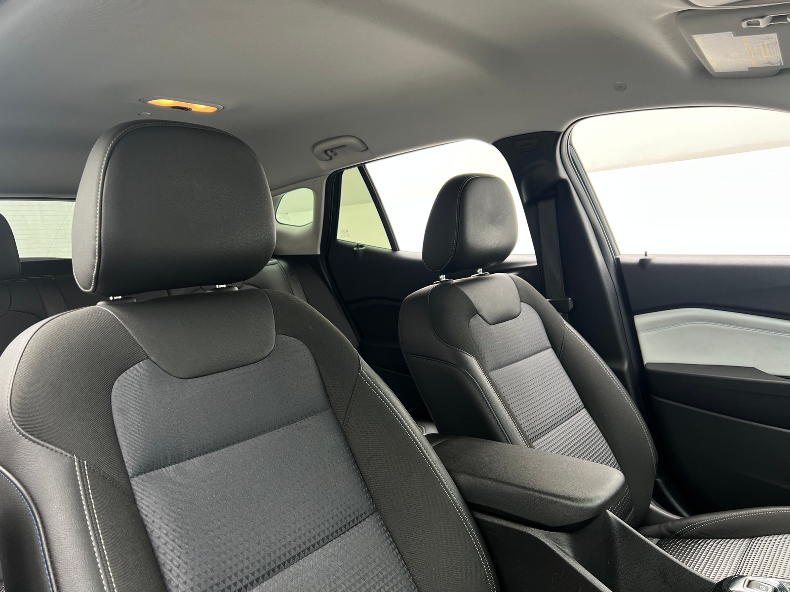 Thumbnail: 2025 Chevrolet Trax - 2