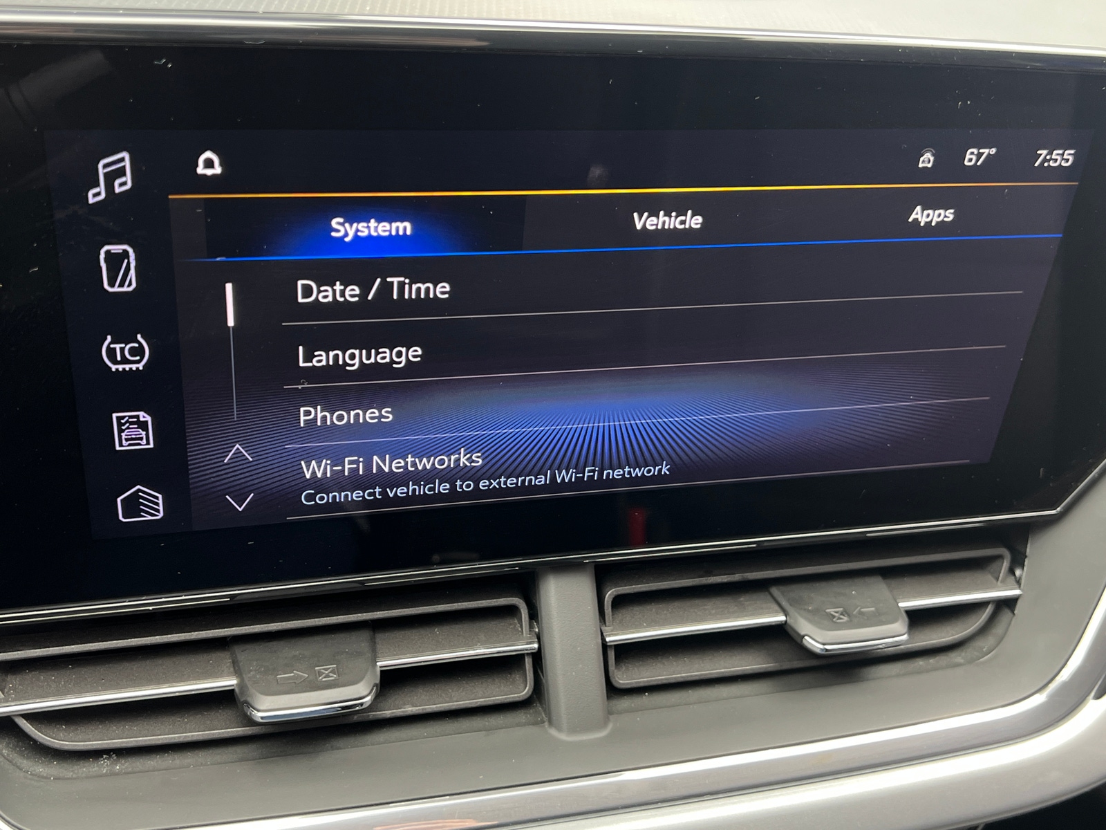 Thumbnail: 2025 Chevrolet Trax - 4