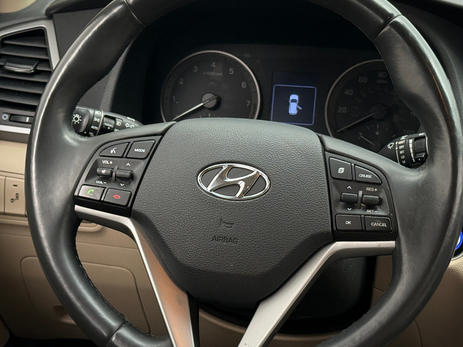 Thumbnail: 2018 Hyundai Tucson - 4