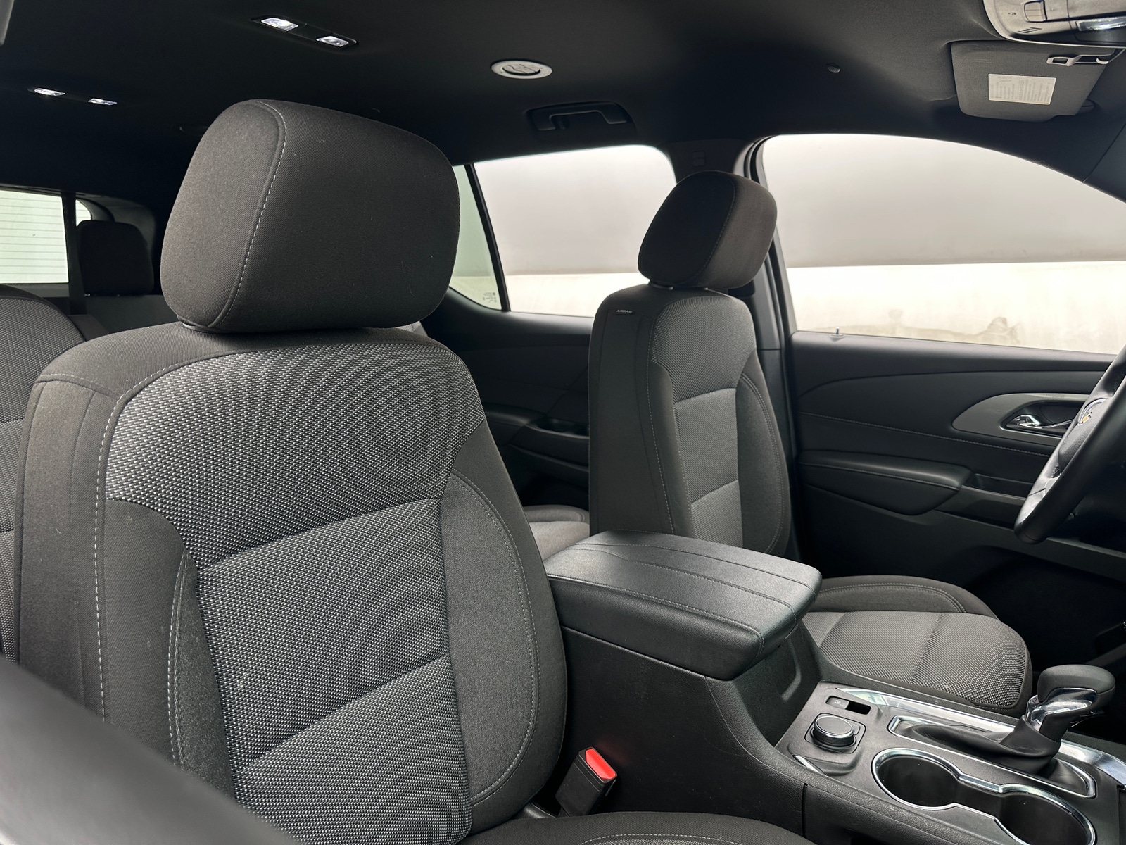 Thumbnail: 2023 Chevrolet Traverse - 2