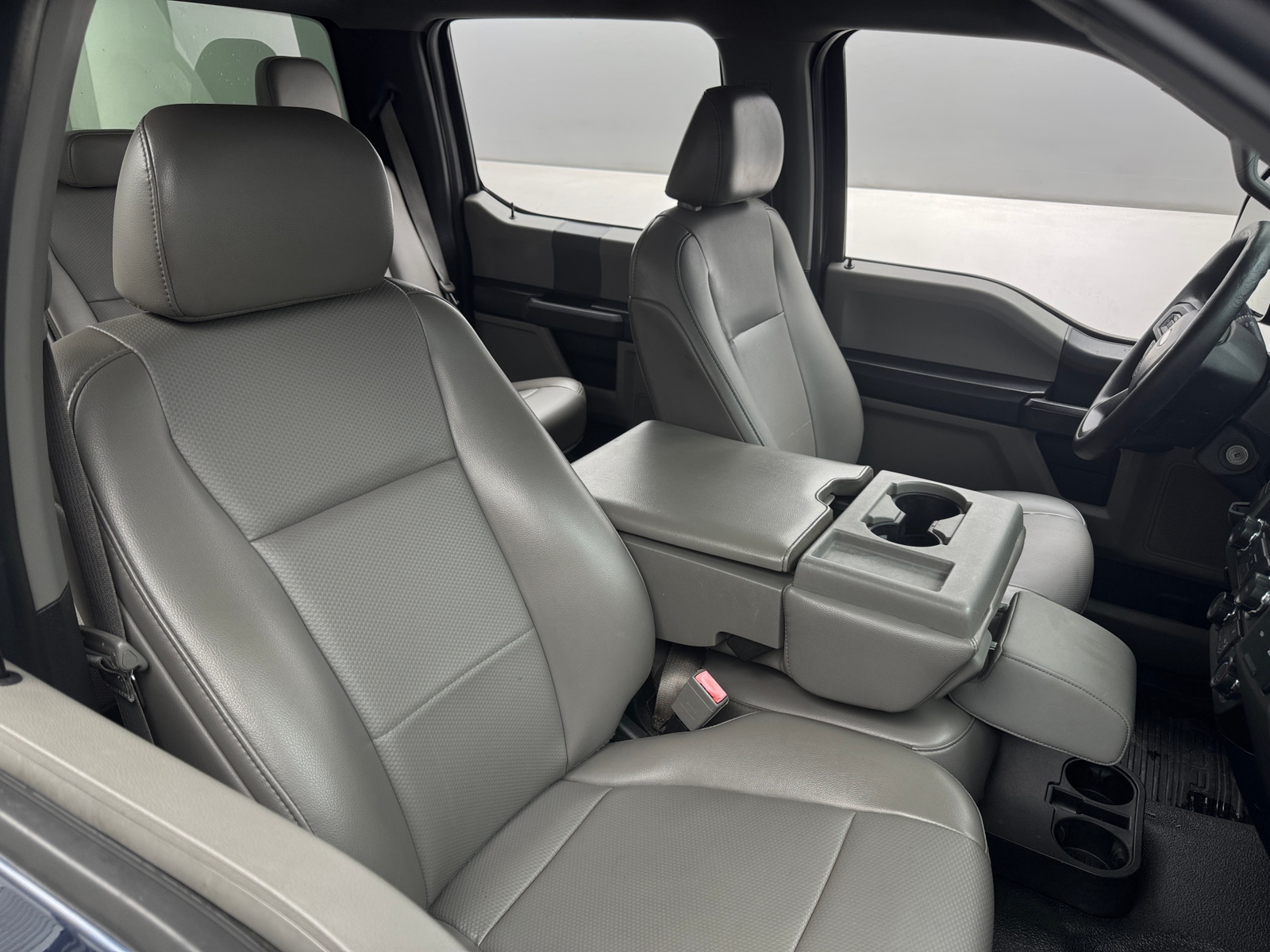 Thumbnail: 2019 Ford Econoline - 2