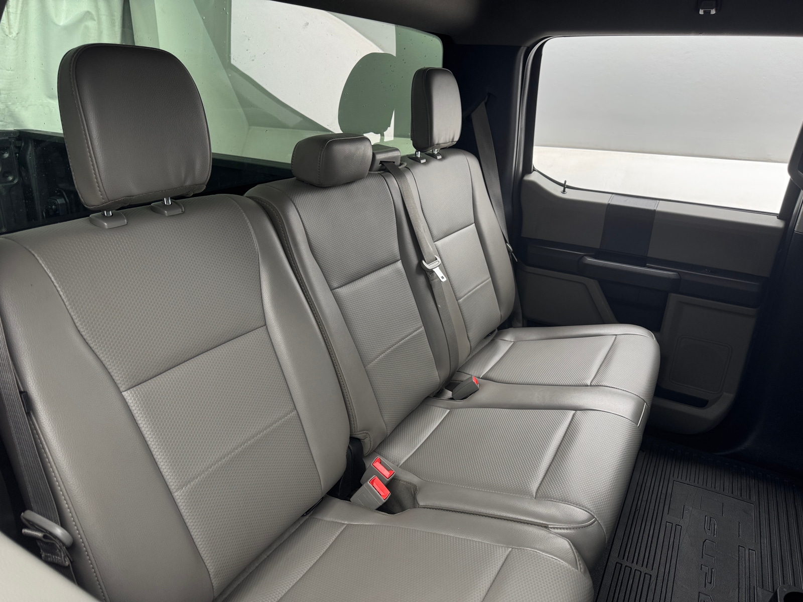 Thumbnail: 2019 Ford Econoline - 6