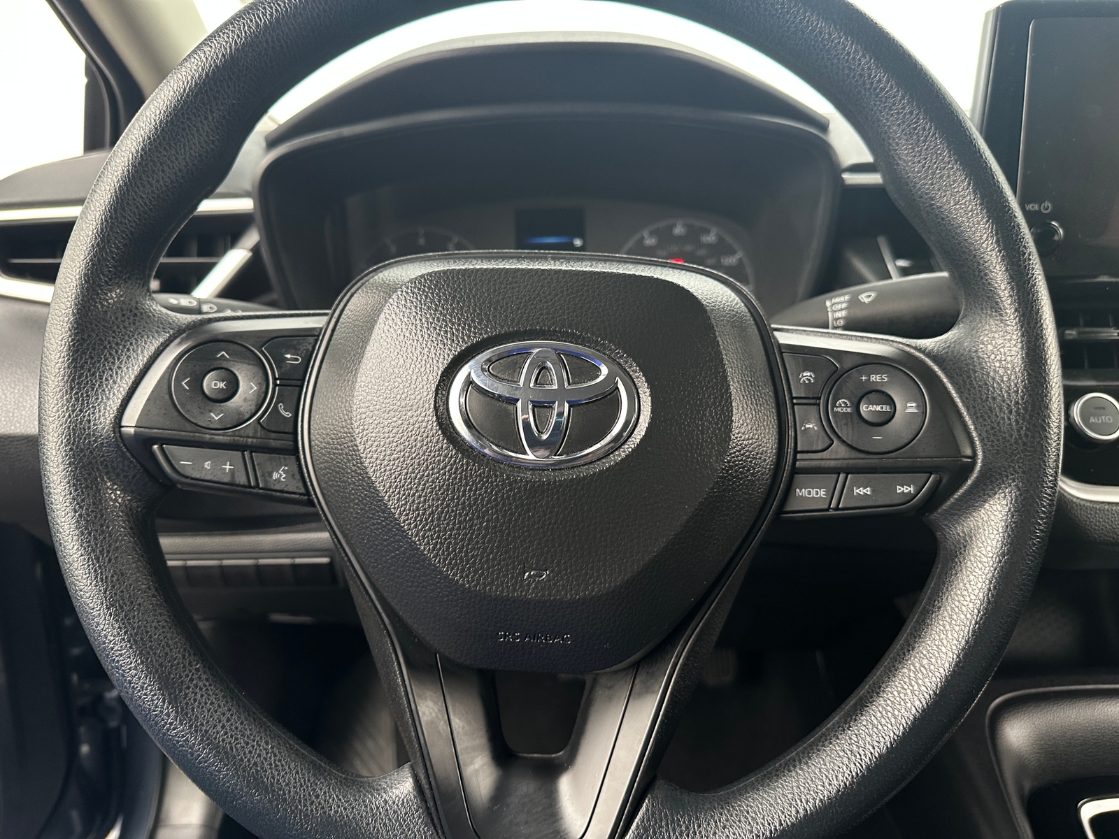 Thumbnail: 2025 Toyota Corolla - 5