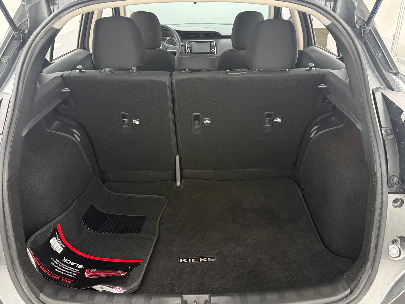 Thumbnail: 2021 Nissan Kicks - 7