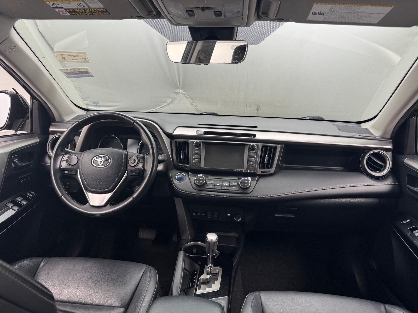 Thumbnail: 2016 Toyota RAV4 - 2