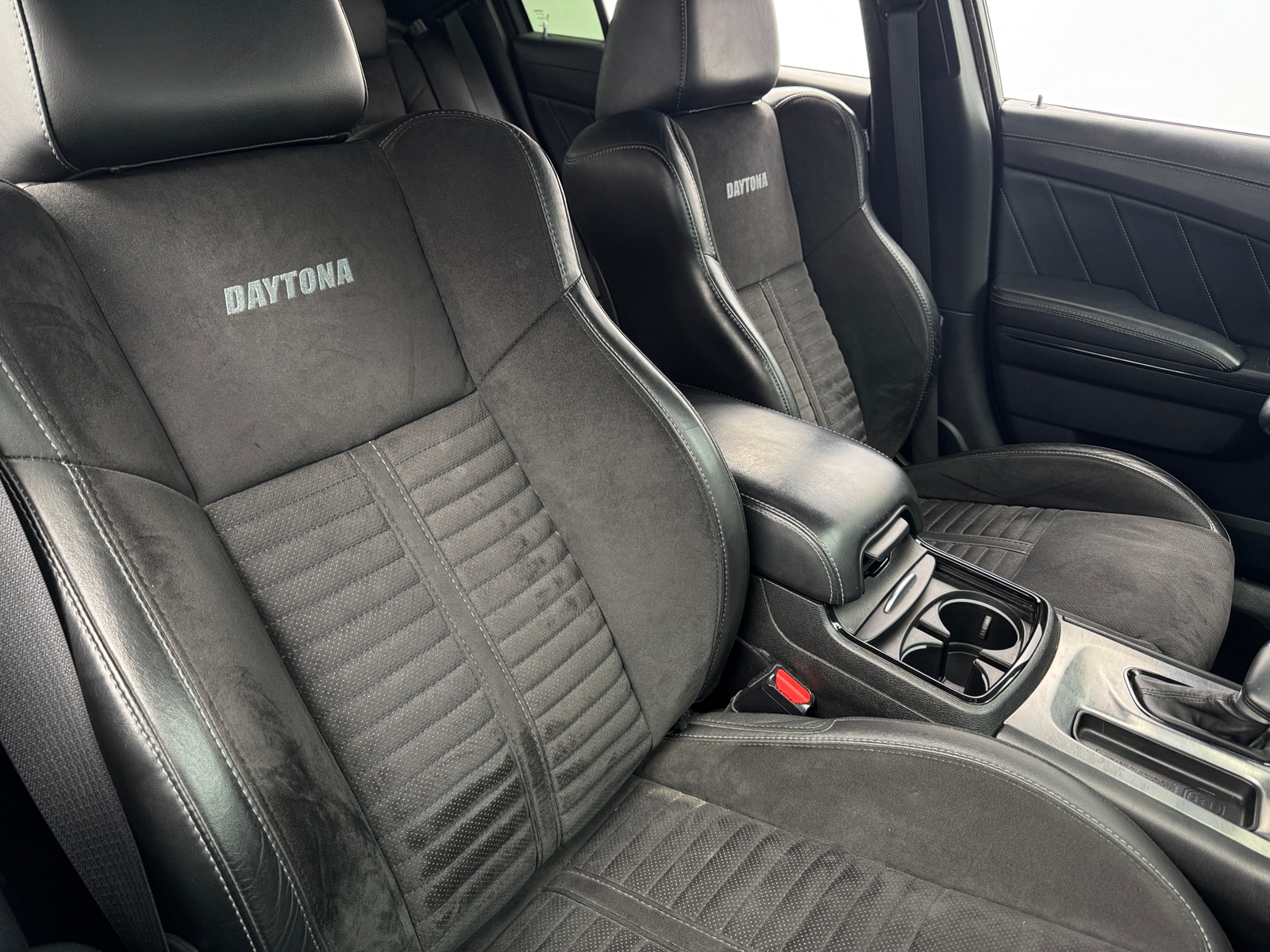 Thumbnail: 2019 Dodge Charger - 2