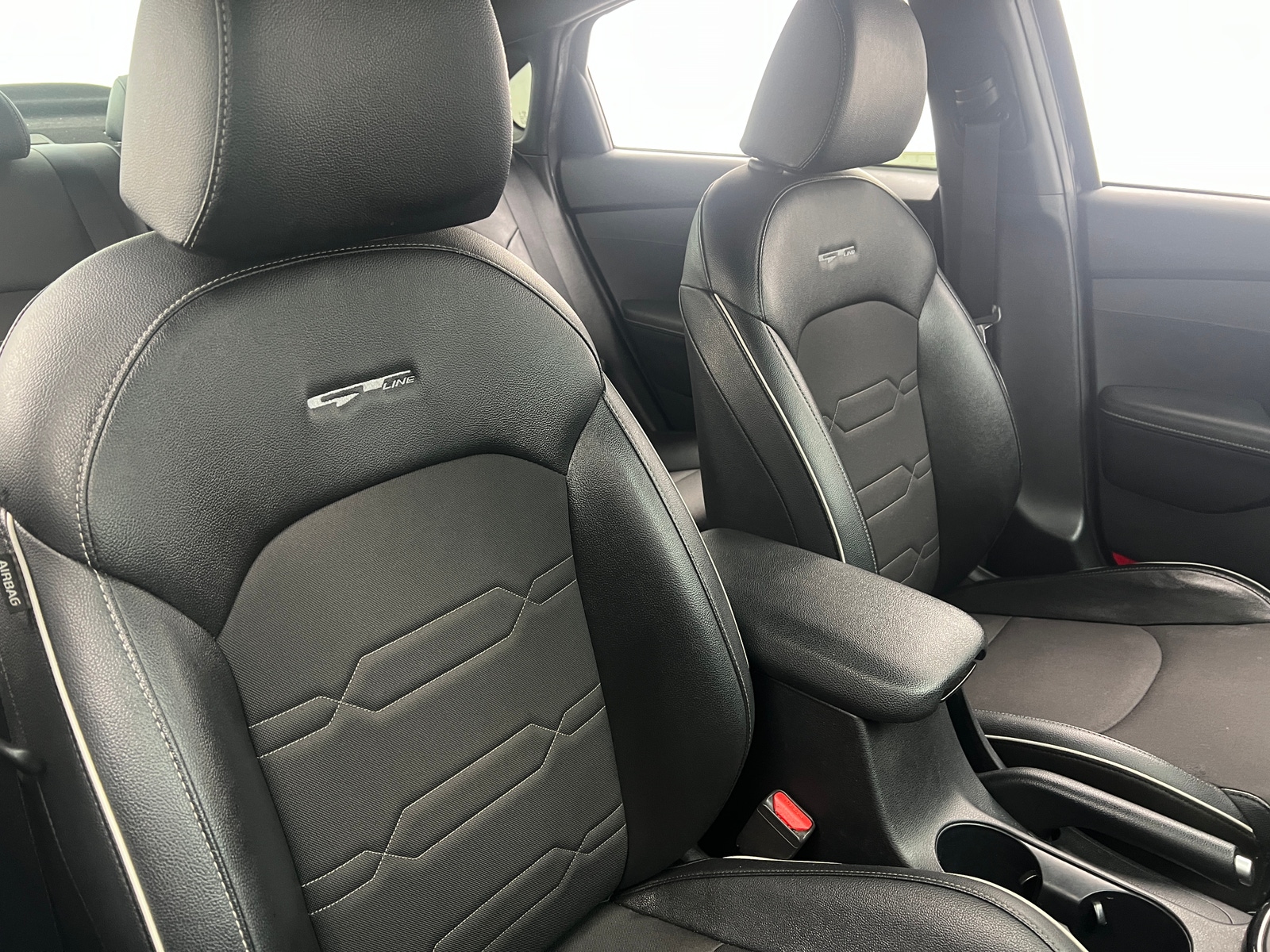 Thumbnail: 2021 Kia Forte - 2