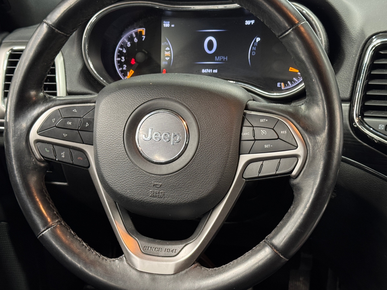 Thumbnail: 2019 Jeep Grand Cherokee - 4