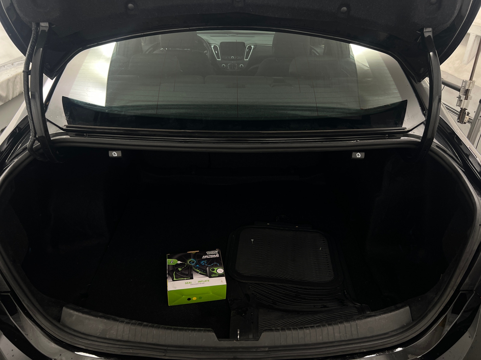 Thumbnail: 2024 Chevrolet Malibu - 7