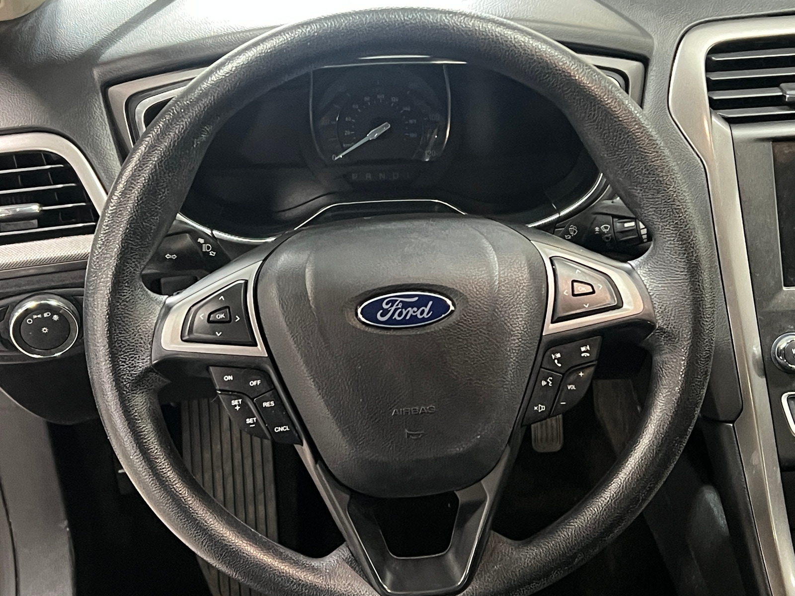 Thumbnail: 2017 Ford Fusion - 5