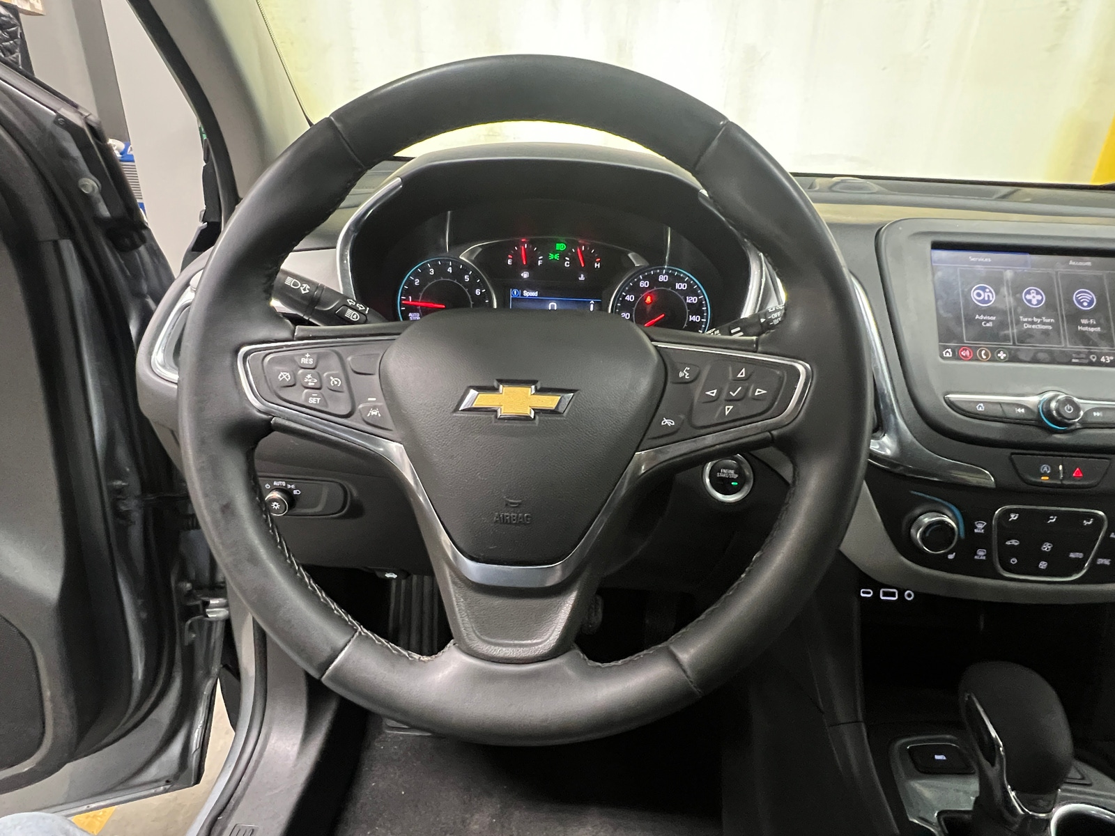 Thumbnail: 2023 Chevrolet Equinox - 5