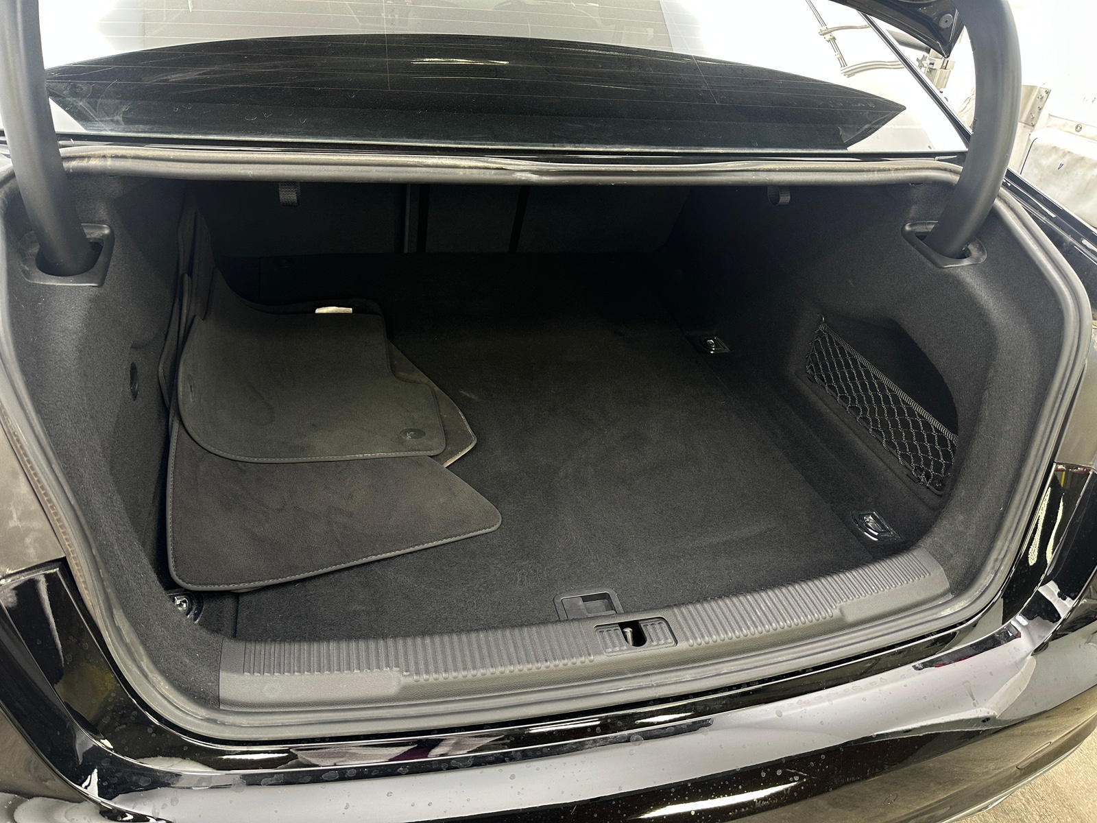 Thumbnail: 2016 Audi A6 - 6