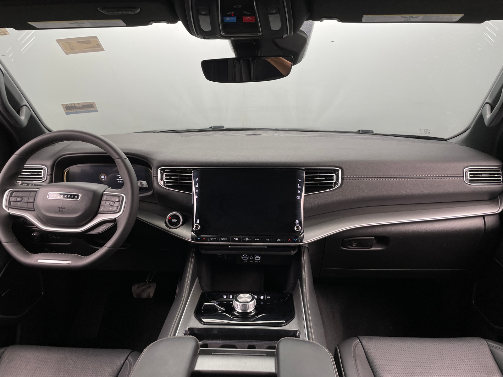 Thumbnail: 2025 Jeep Wagoneer - 2