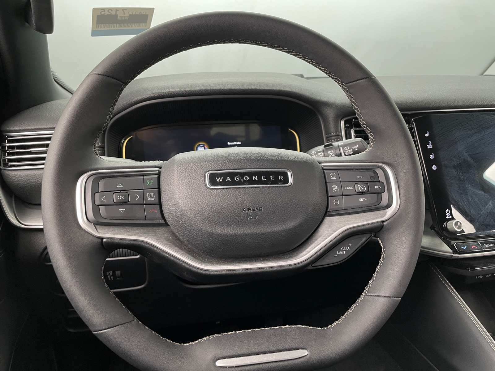 Thumbnail: 2025 Jeep Wagoneer - 4