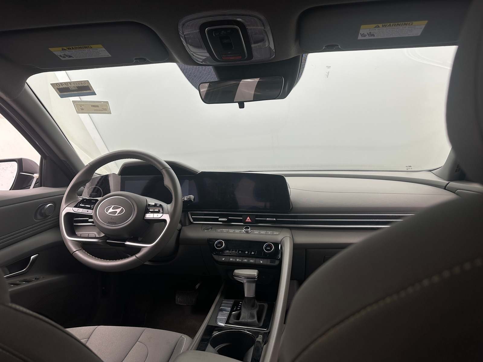 Thumbnail: 2025 Hyundai Elantra - 3