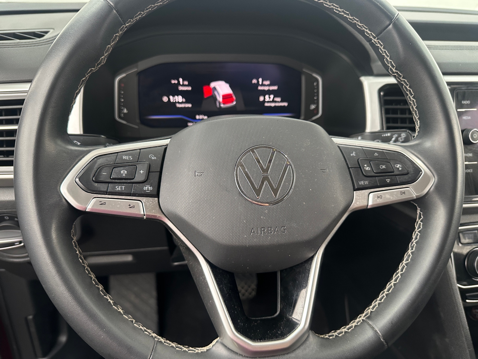 Thumbnail: 2022 Volkswagen Atlas - 4